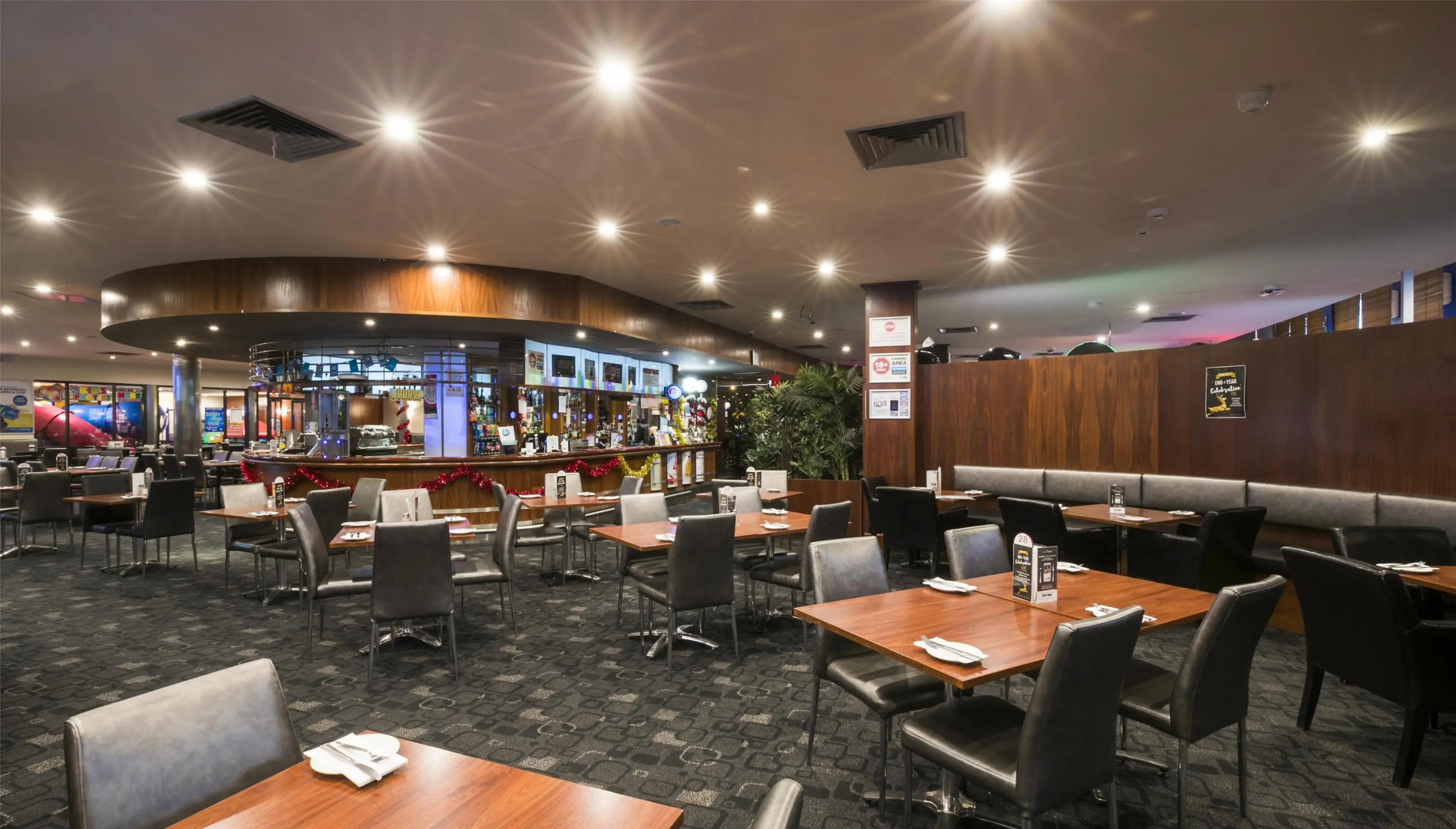 Nightcap at Playford Tavern