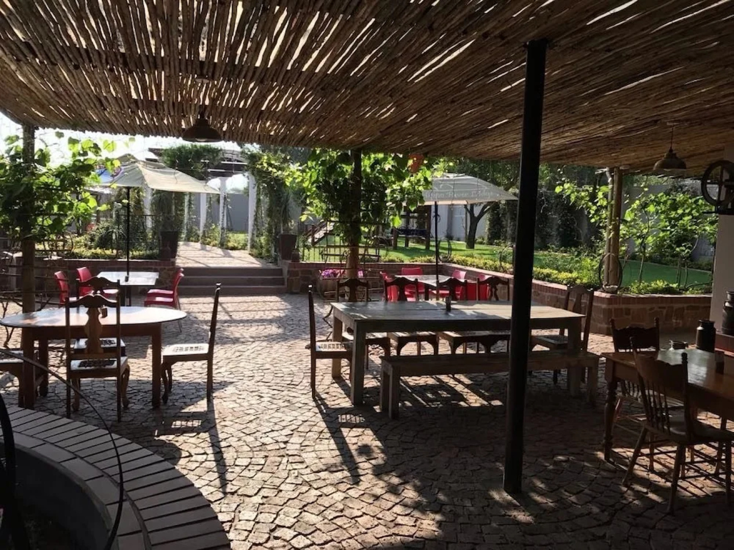 Hippo River Lodge