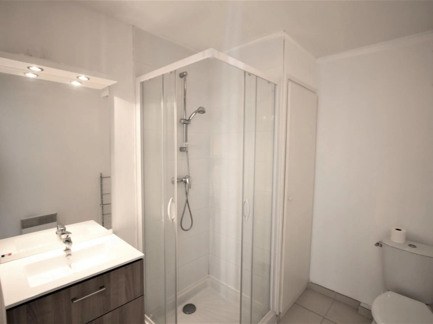 Modern apartment with dishwasher, beach at only 500 m.