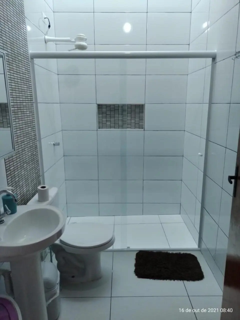 Casa Nova com Piscina 3 quartos