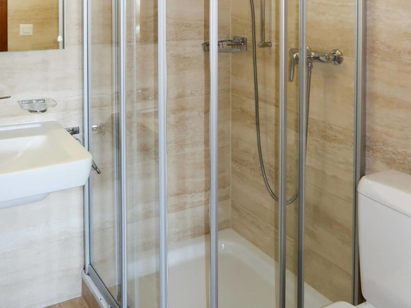 Genepi Vex in Vex With 4 Bedrooms and 3 Bathrooms