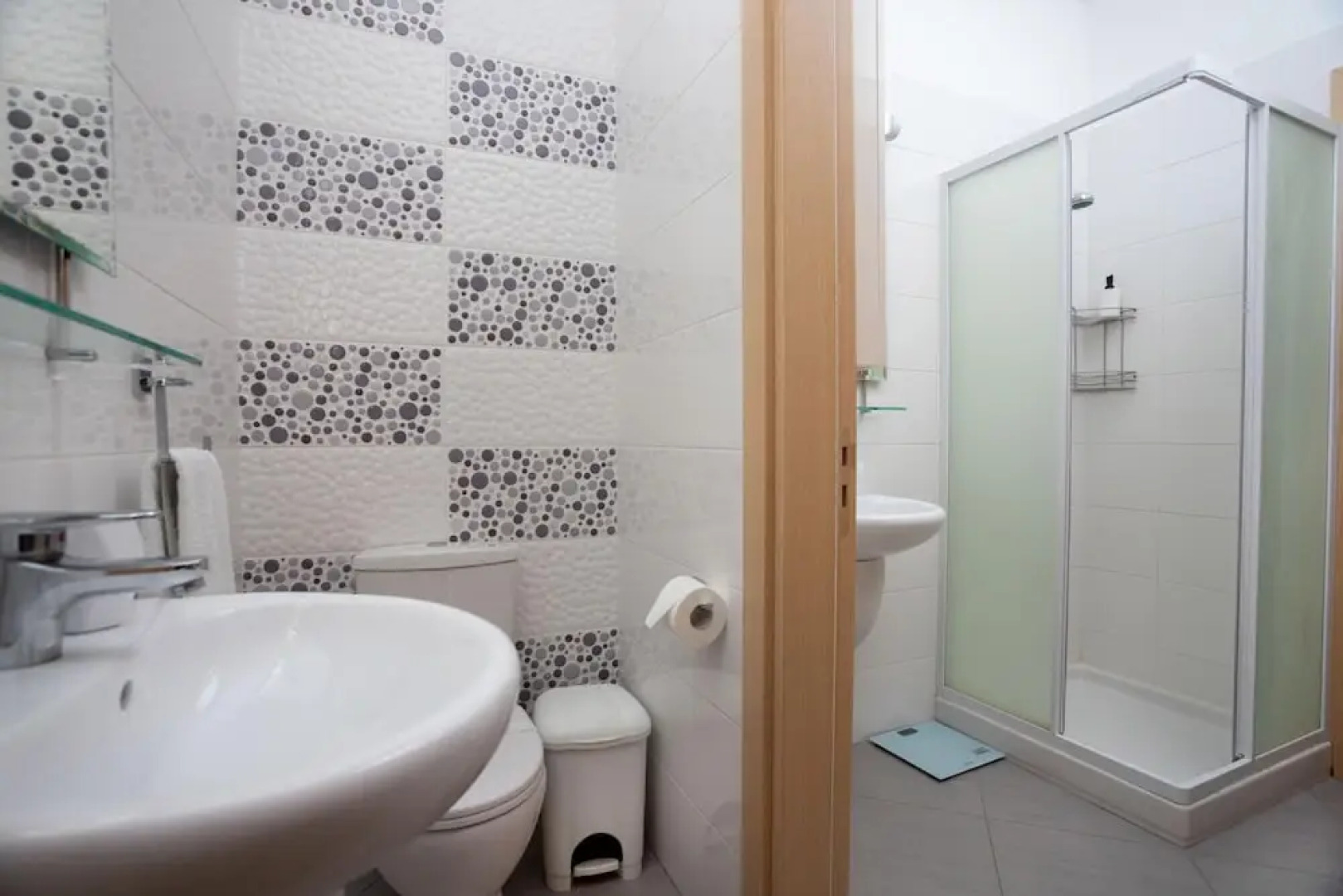 Bay View Gardens Apt 1