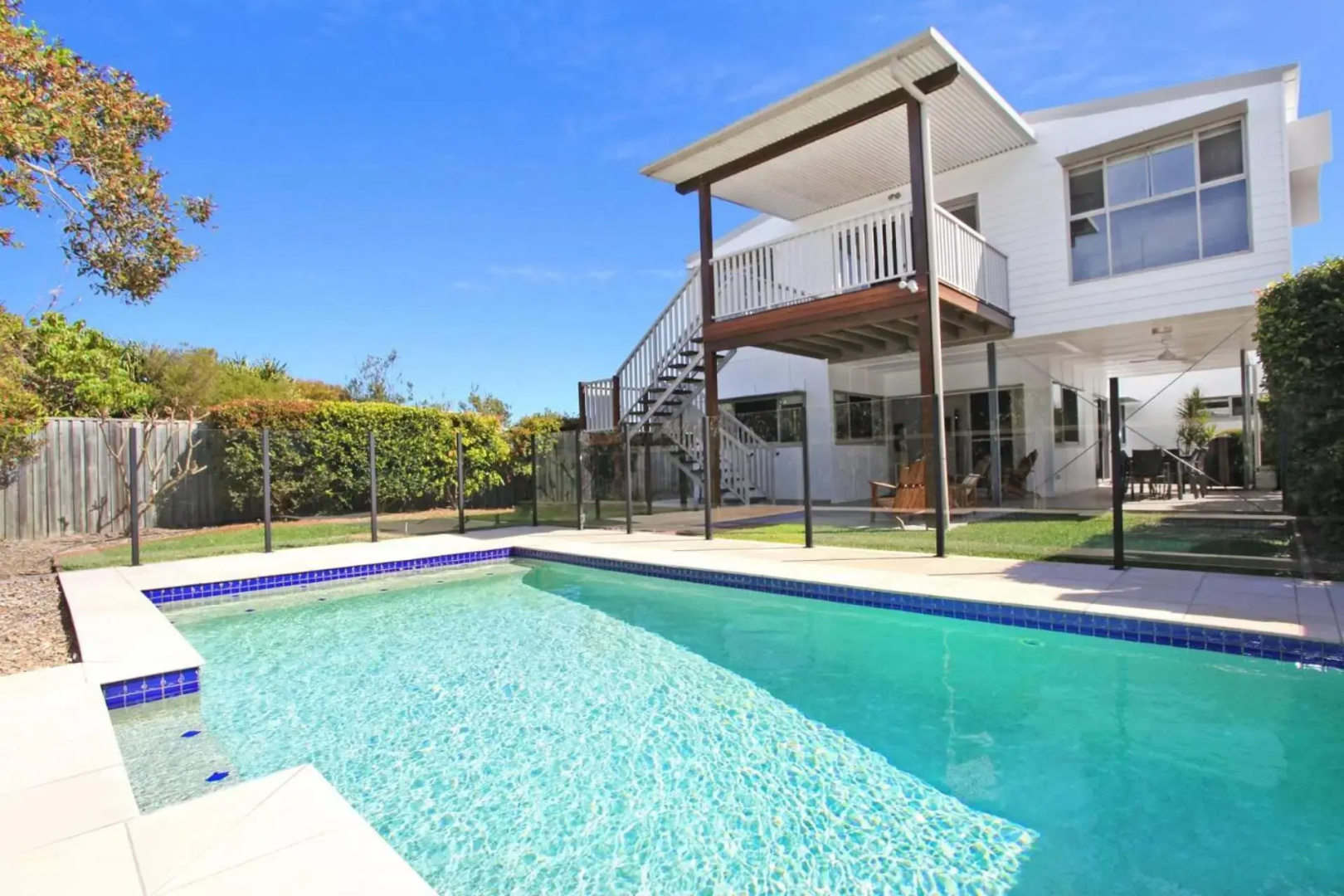 15 Wave Crescent Mount Coolum - Pet Friendly, WIFI, Foxtel, Linen Included