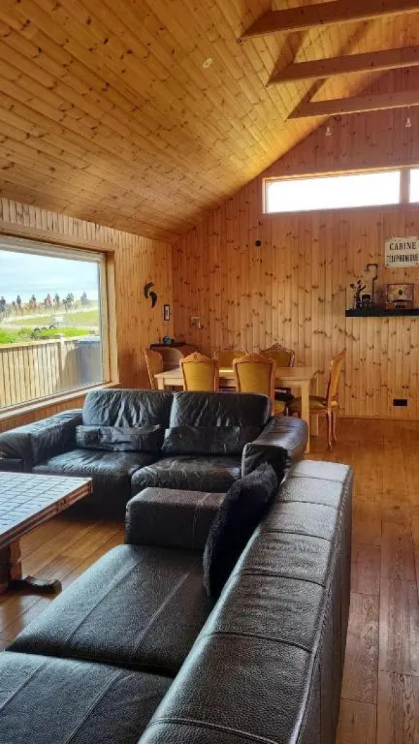 Glass House with River & 360 Degree View