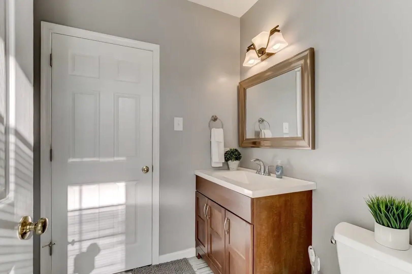 Luxury Home Steps From Convcenter&stadiums&harbor