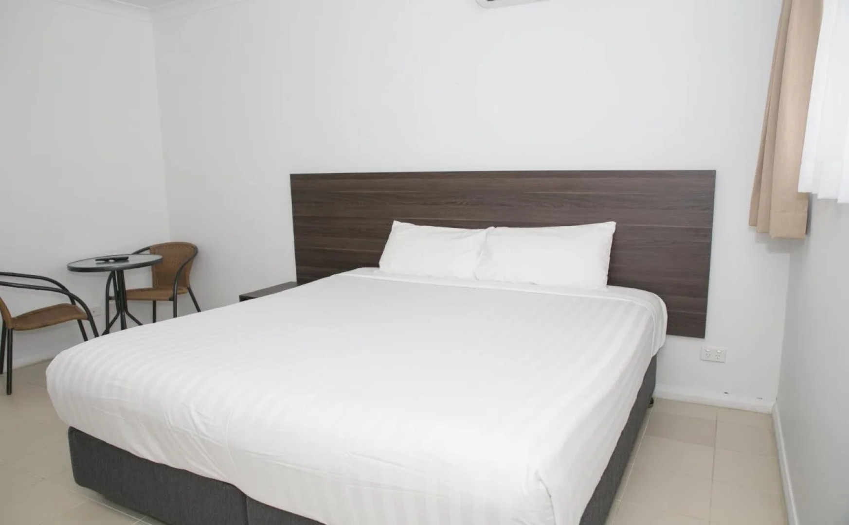 The Select Inn Gosford