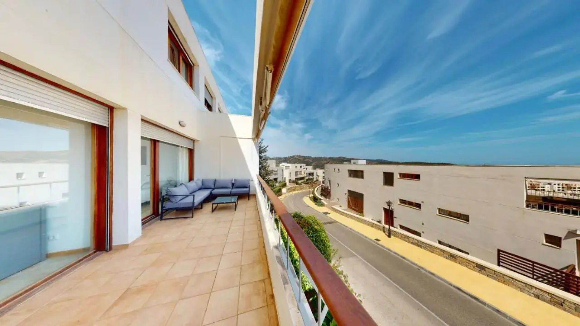 Lomas de Los Monteros II - 3 Bed Apartment