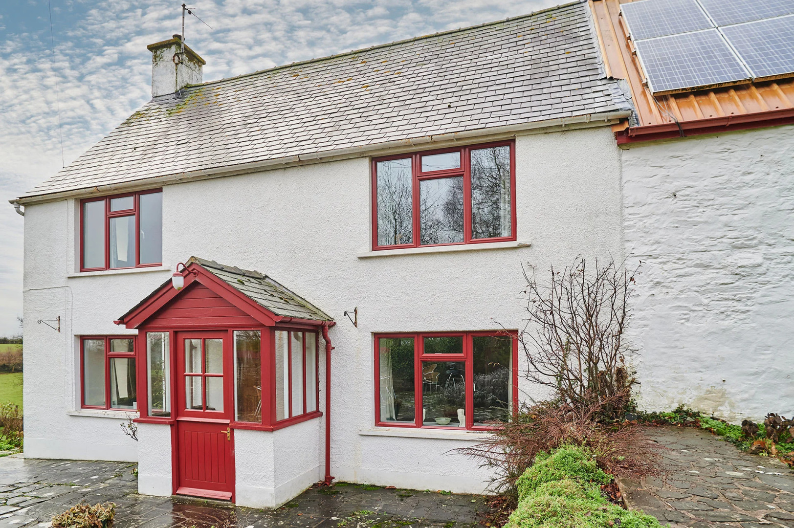 Host Stay Penrheol Farmhouse