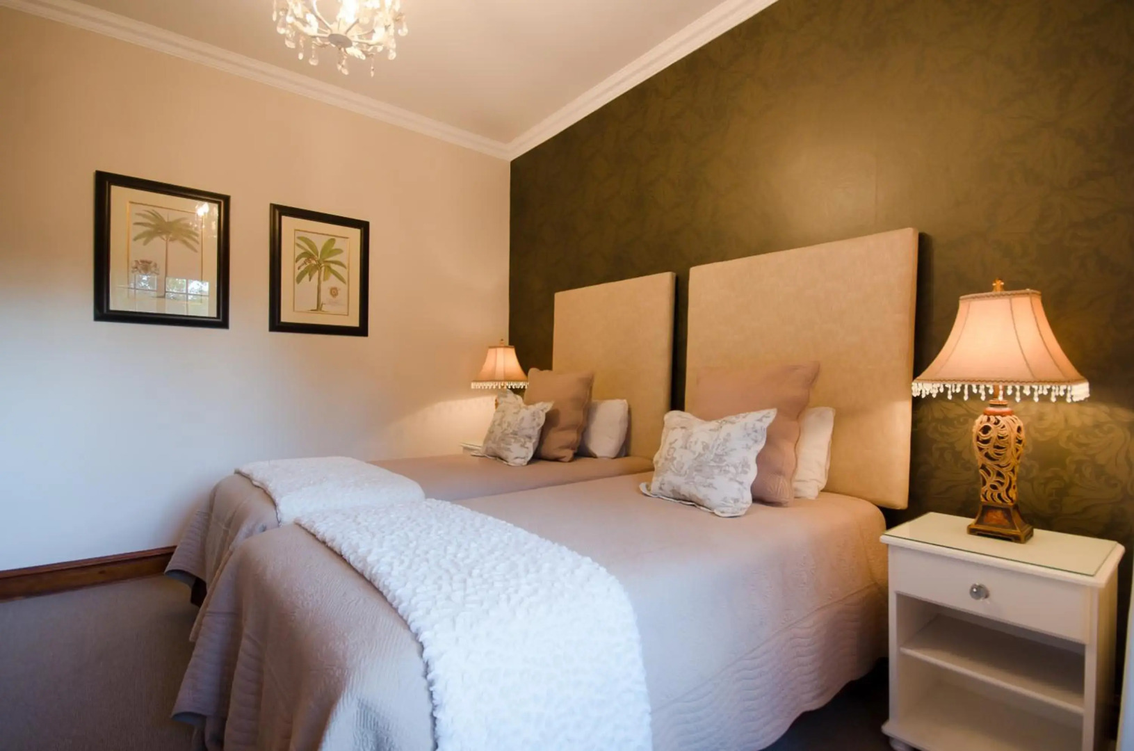 Rawdons Hotel & Brewery