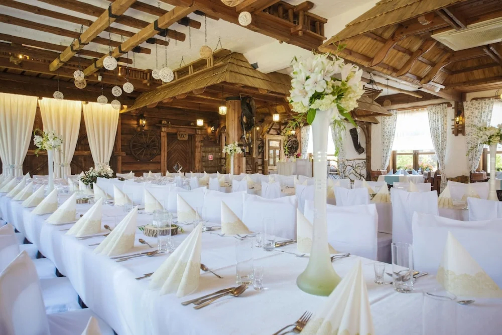 Dwór Bogucin Hotel & Restauracja