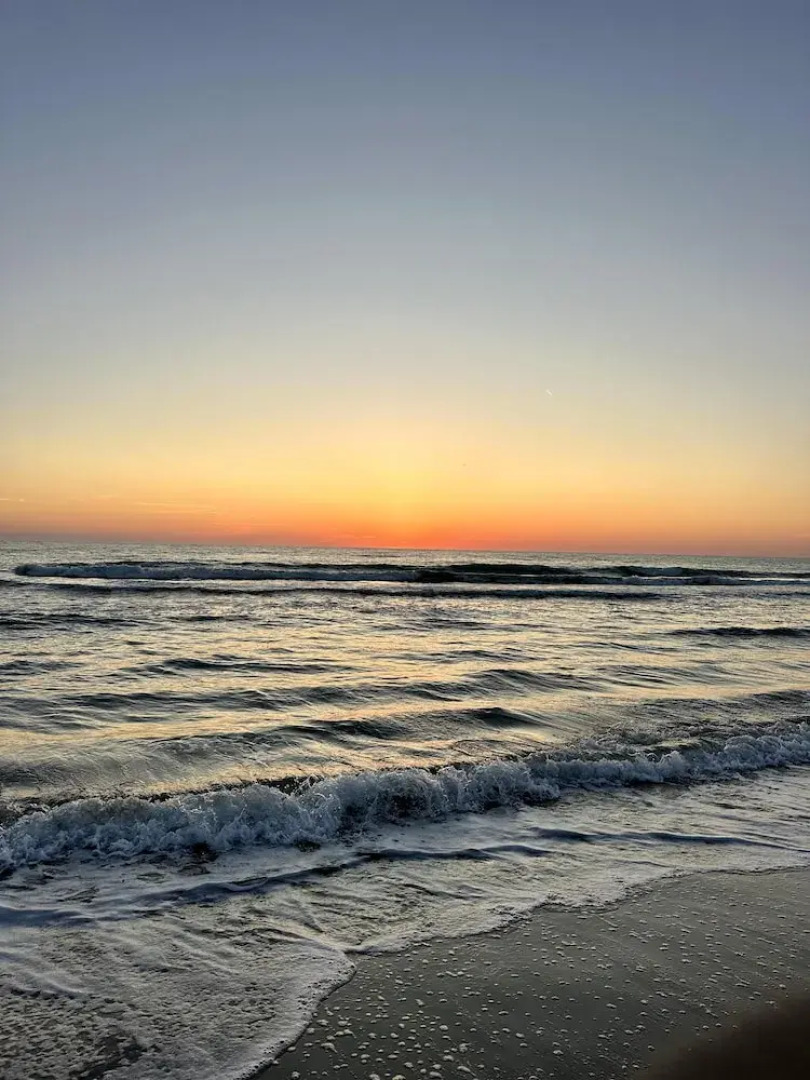 Lovely 2-bed Apartment in Gjiri i Lalzit