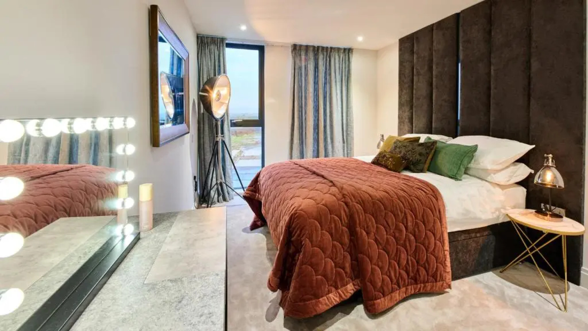 Luxury 3 Bed Penthouse Sea & Golf View, Brand New