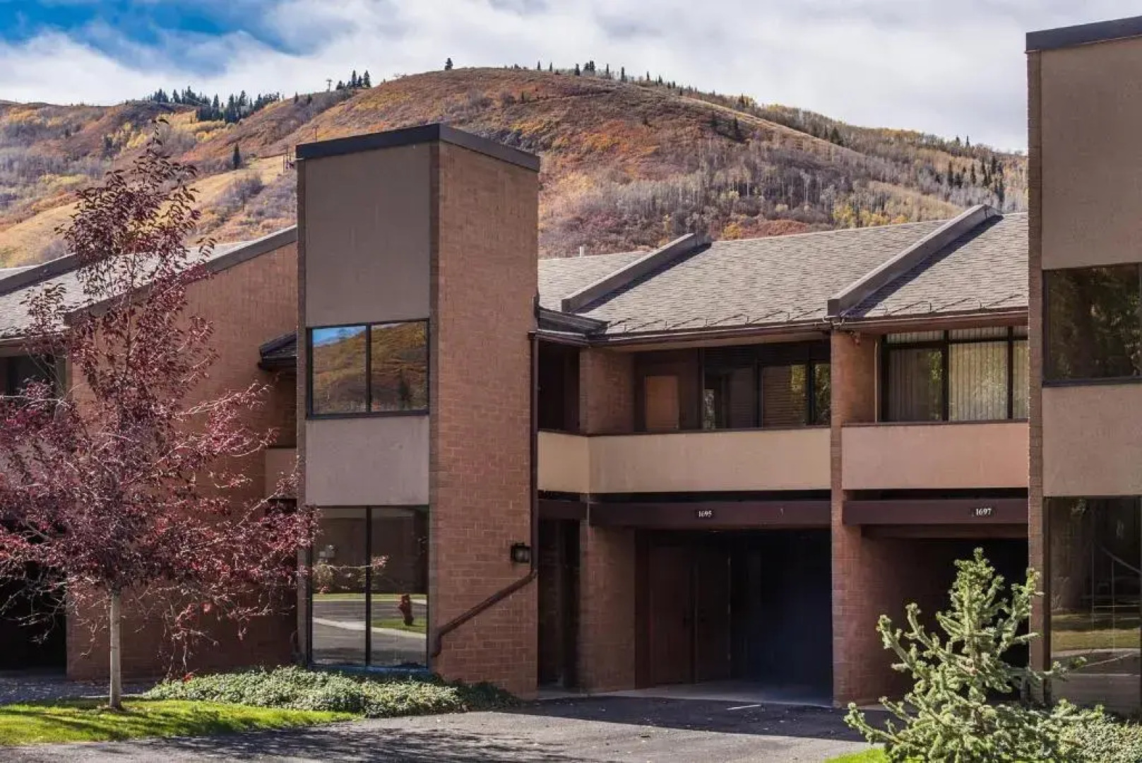 Park Avenue Condominiums | Park City Resort Lodging