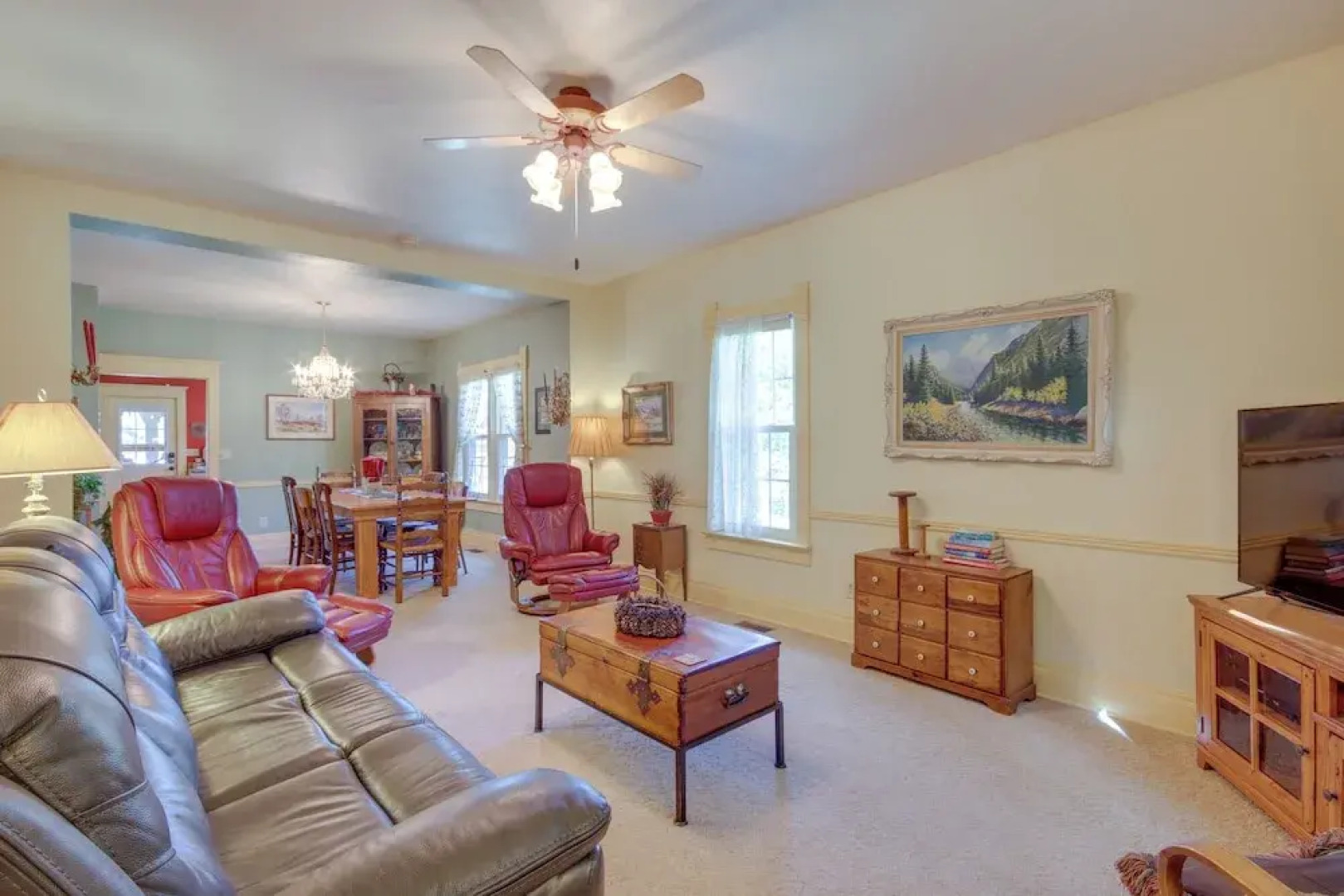 Large Family Home w/ View, 1 Mi to Red Lodge Ski!