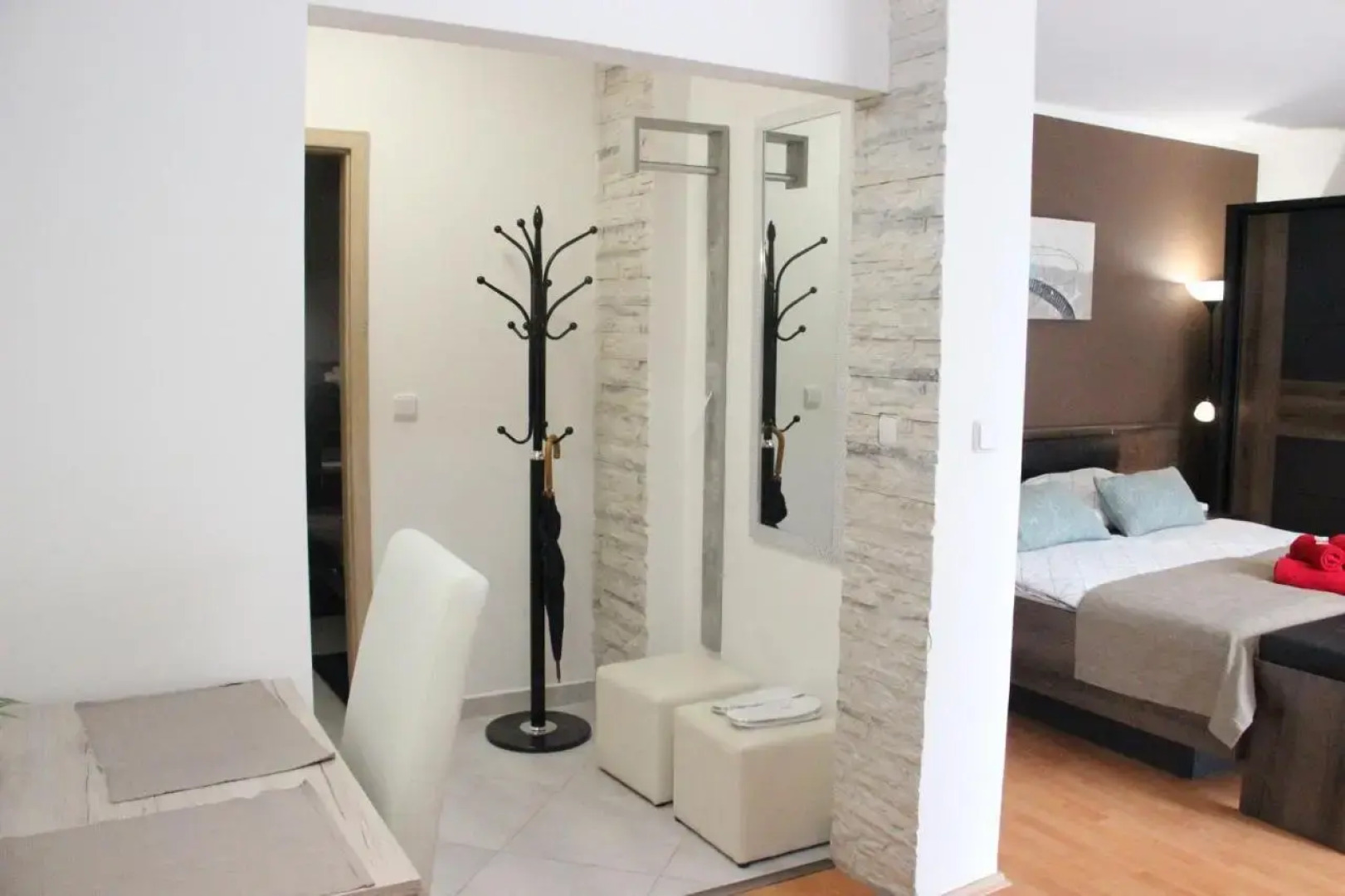 Apartmán se zahrádkou v krásné čtvrti Berouna