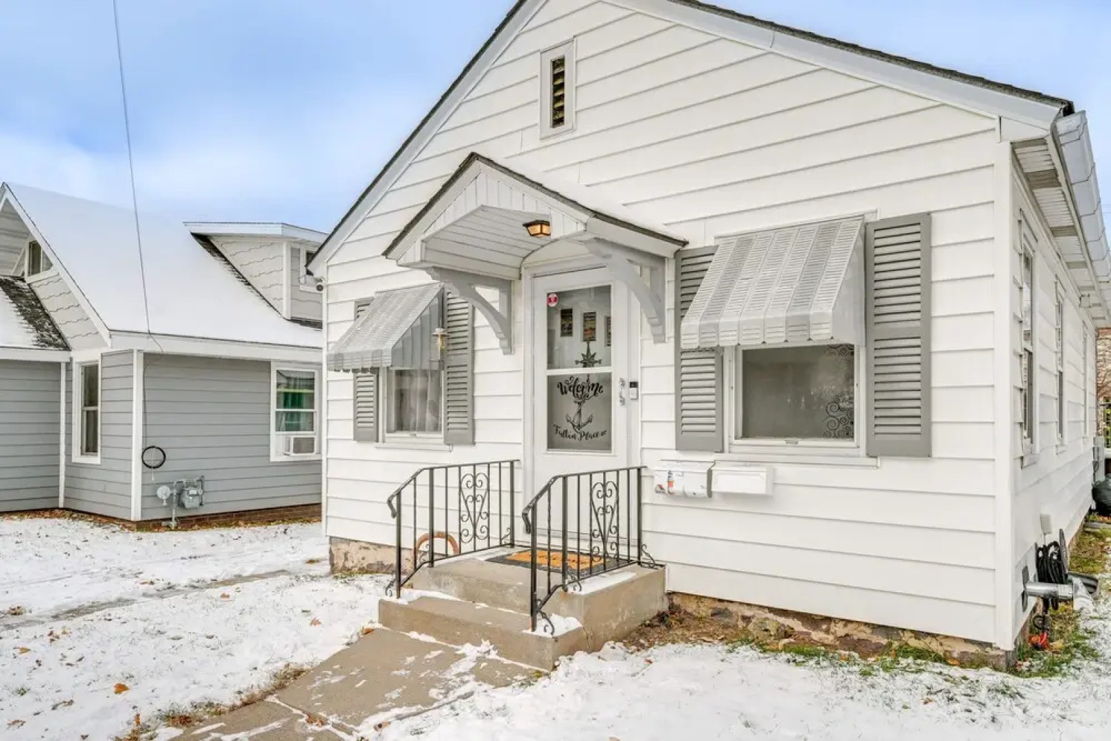 Cozy Wausau Home w/ Fireplace & Hot Tub Access