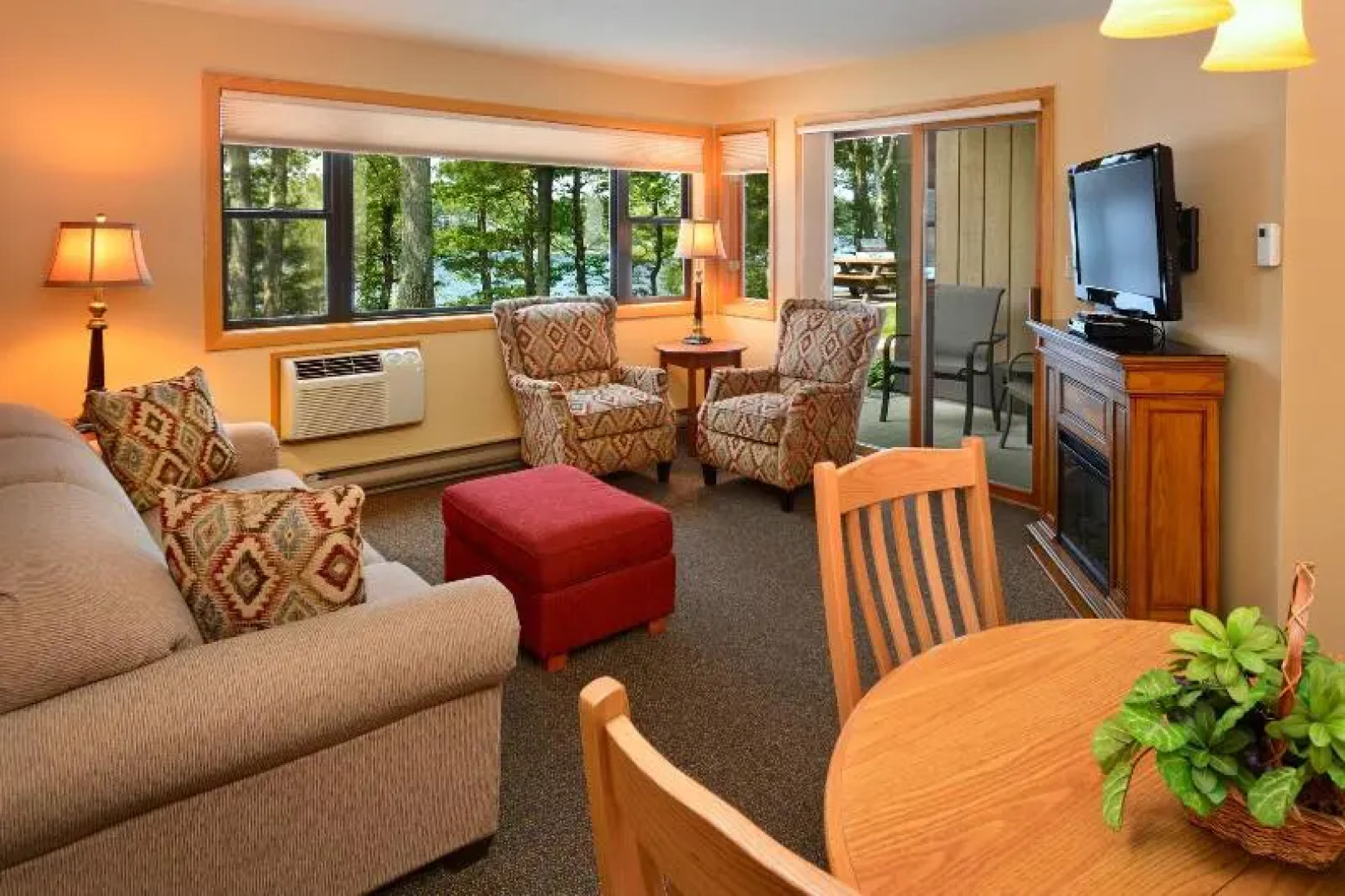 The Pointe Resort and Club