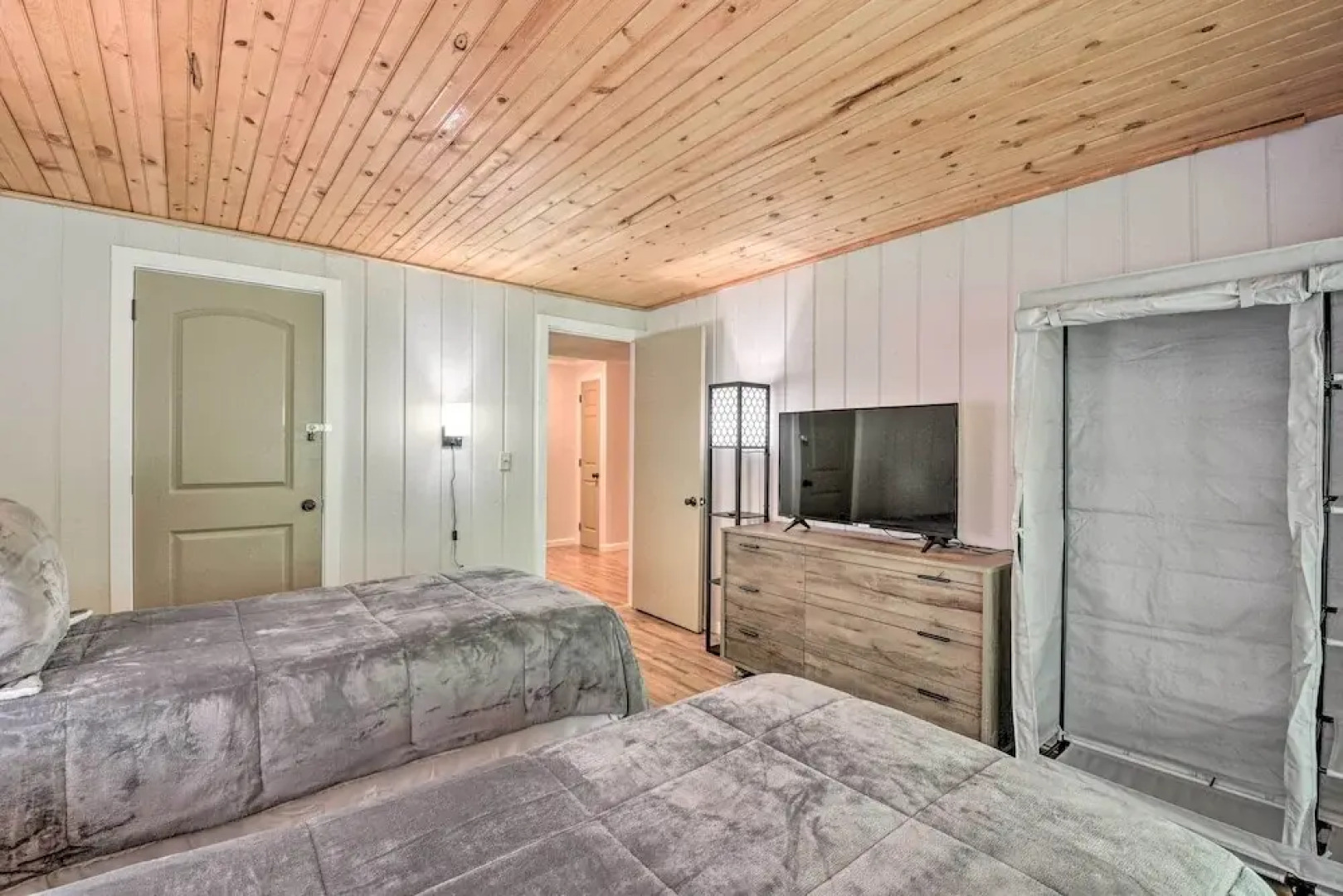 Chic Sky Valley A-frame Cabin w/ Pool Access!