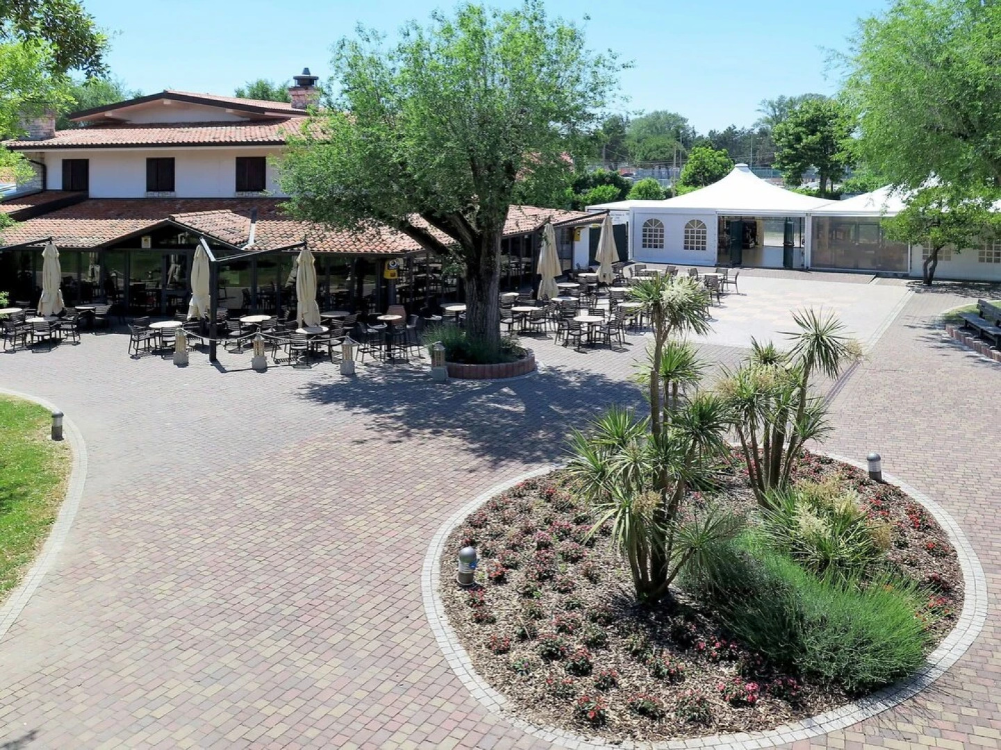 Exotic Villaggio Primero