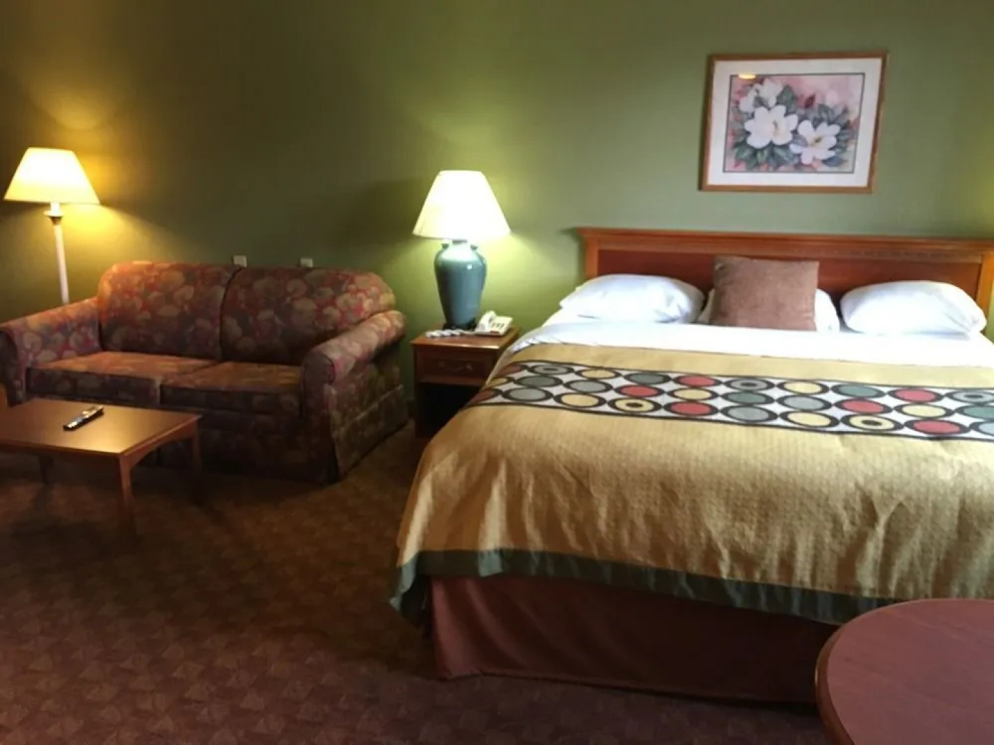 Super 8 By Wyndham Howe