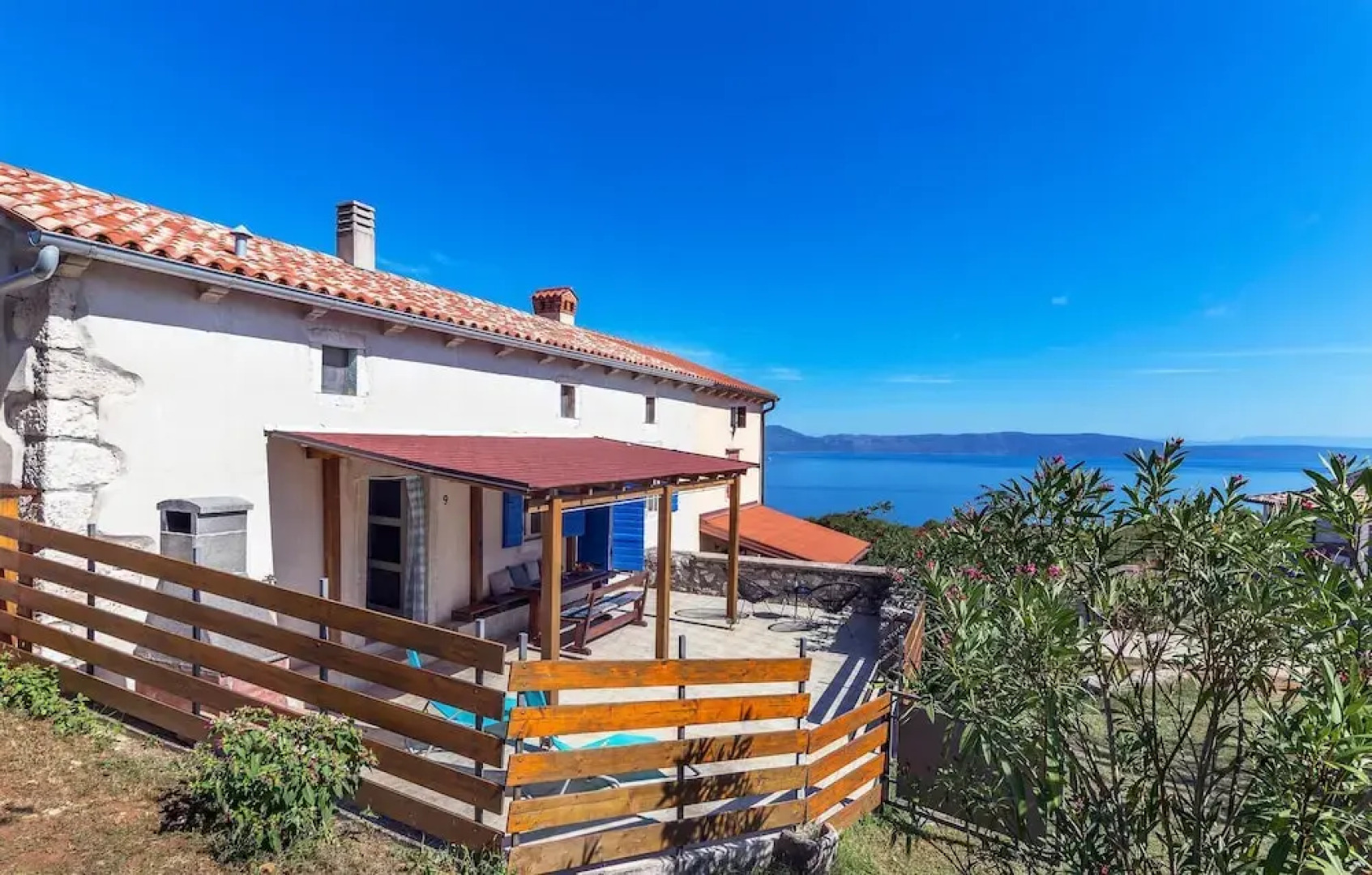 Stunning Home in Labin With 4 Bedrooms and Wifi