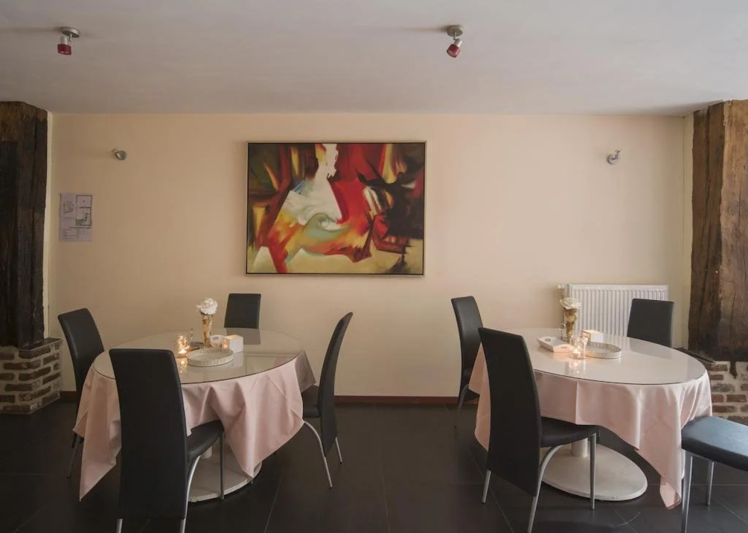 B&B and Apartments Cour d'Aix