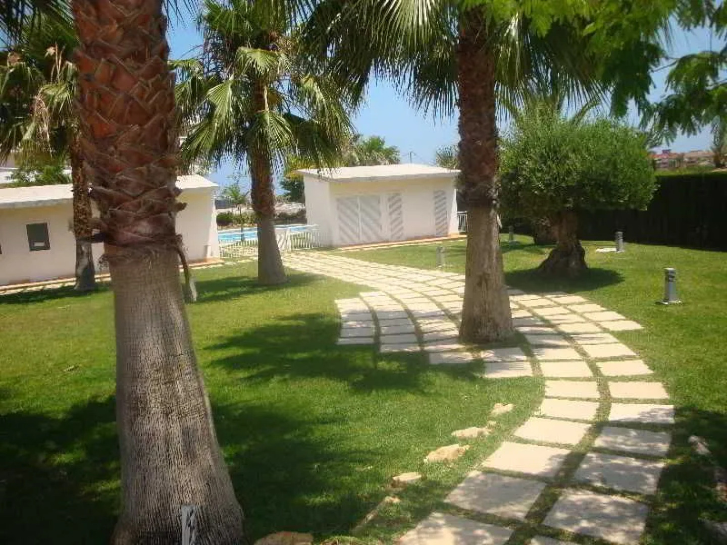 Apartamentos Puerto Romano 3000