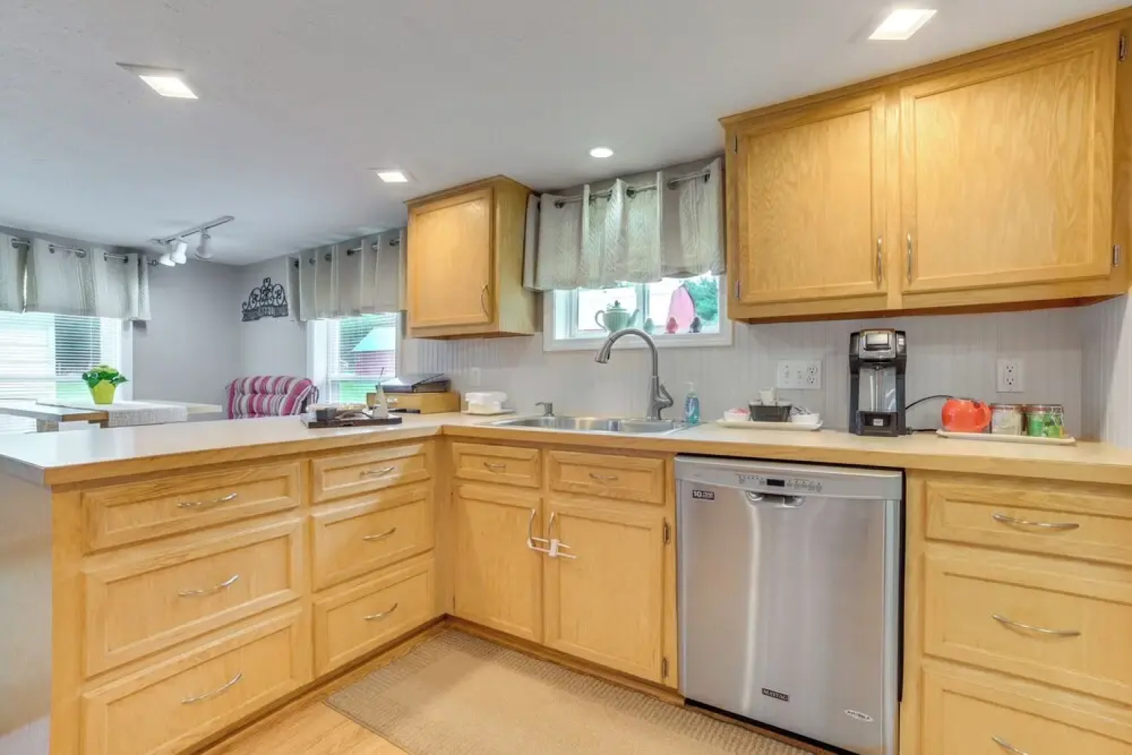 Near Snowmobiling & Ice Fishing: Fife Lake Retreat