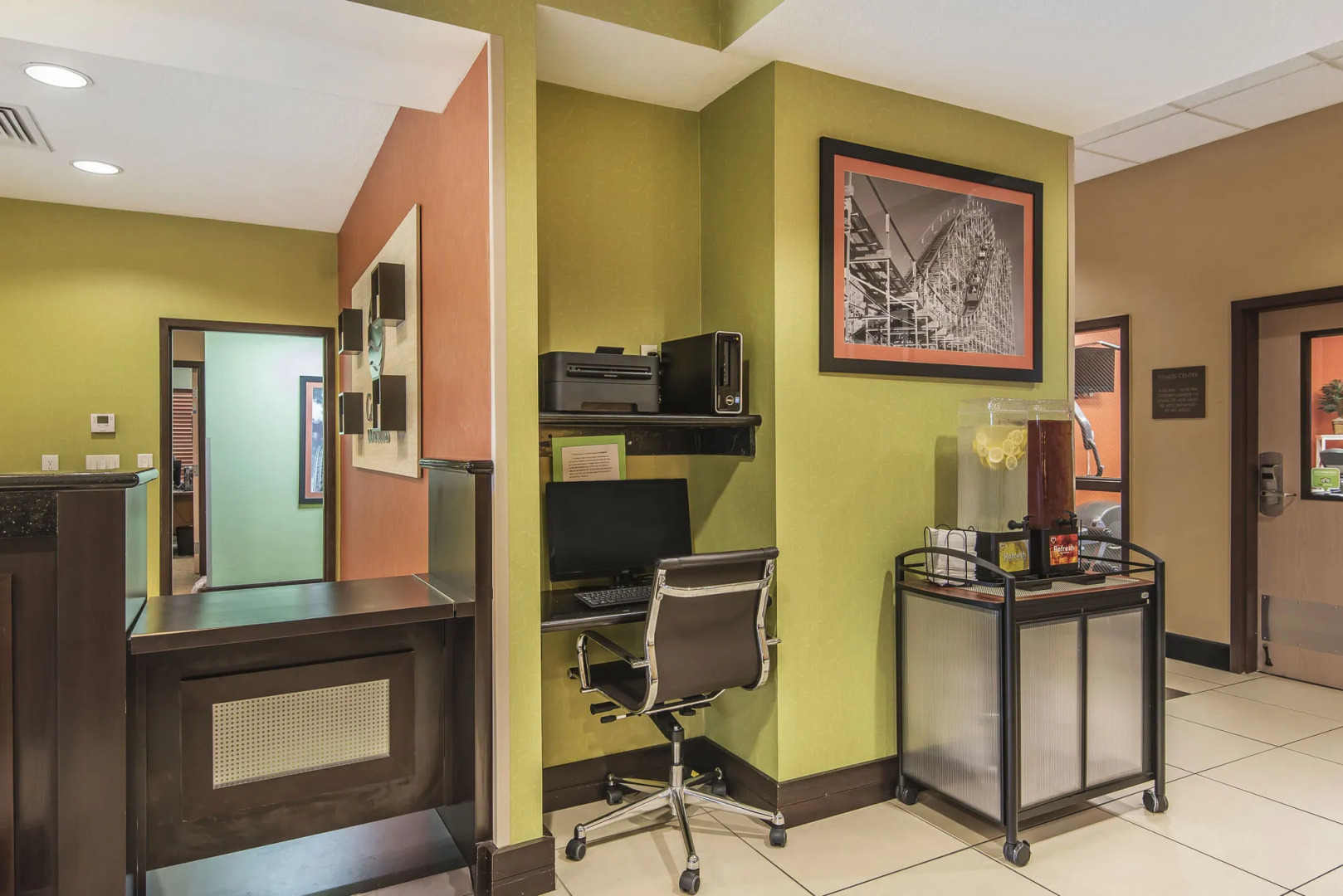 Comfort Inn & Suites Kansas City - Northeast