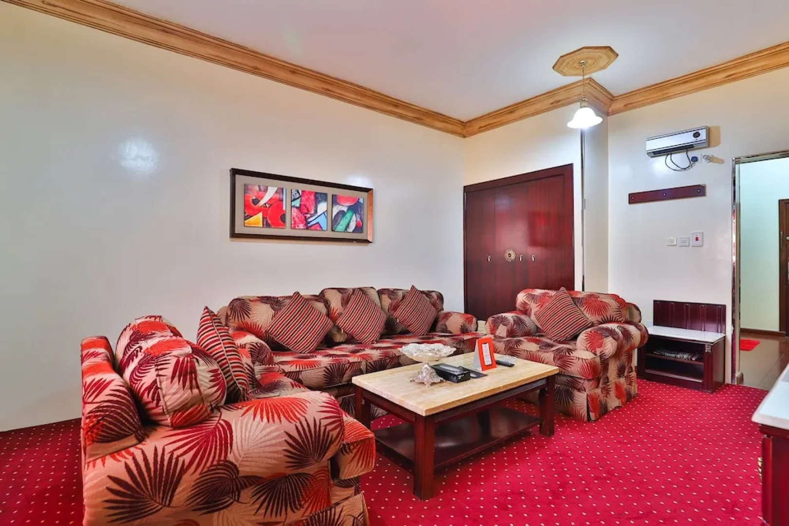 OYO 380 Crown Hotel Najran