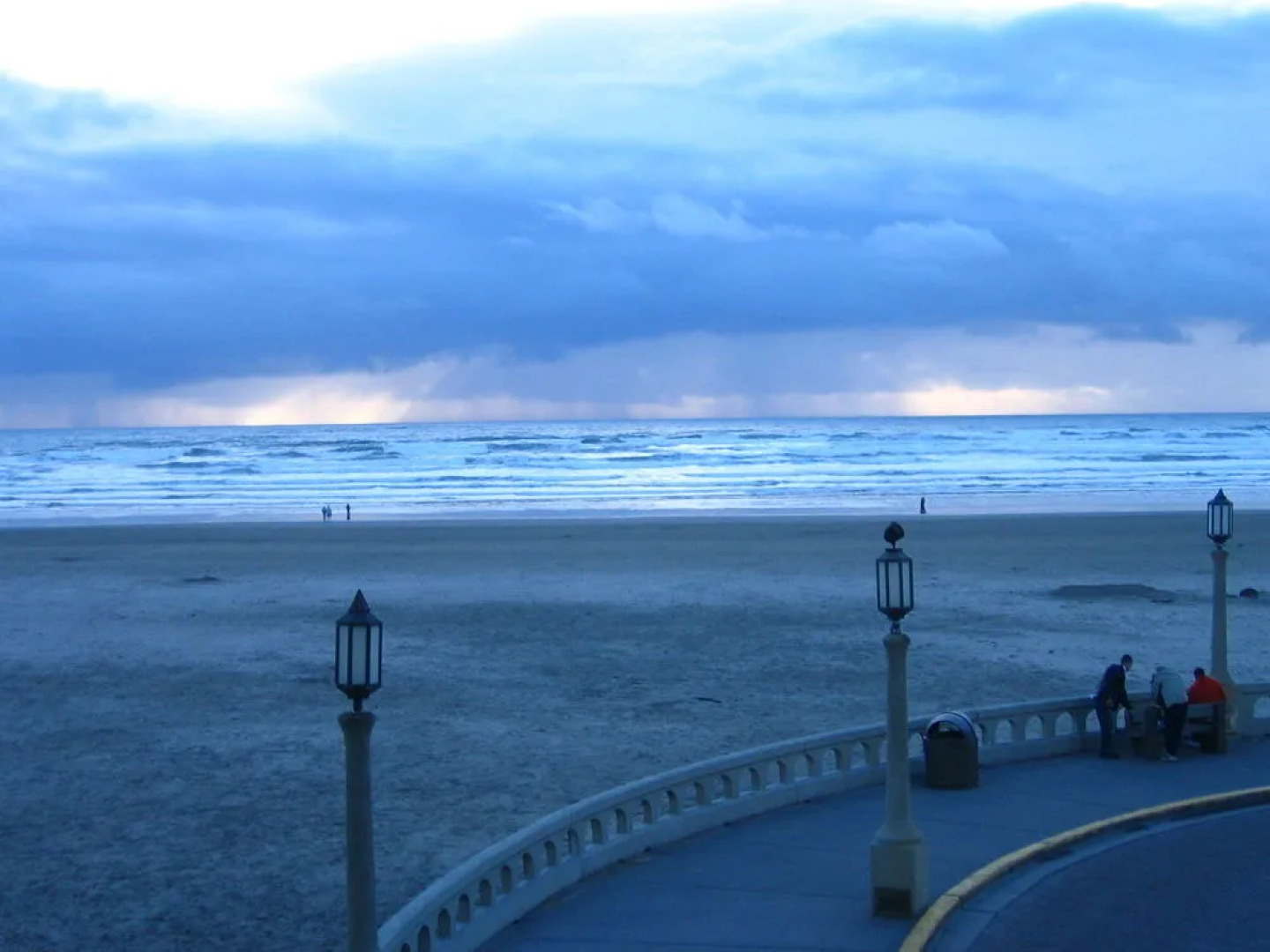 Seashore Inn on the Beach