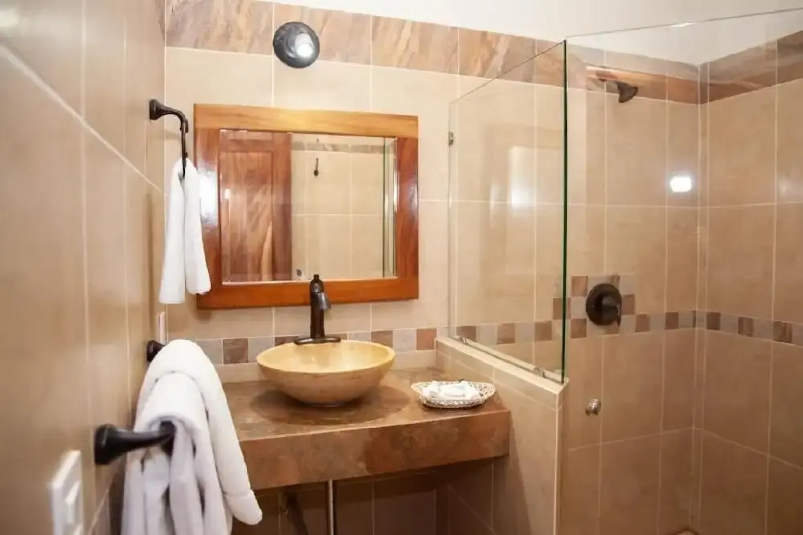 Encanto de la Sierra Hotel