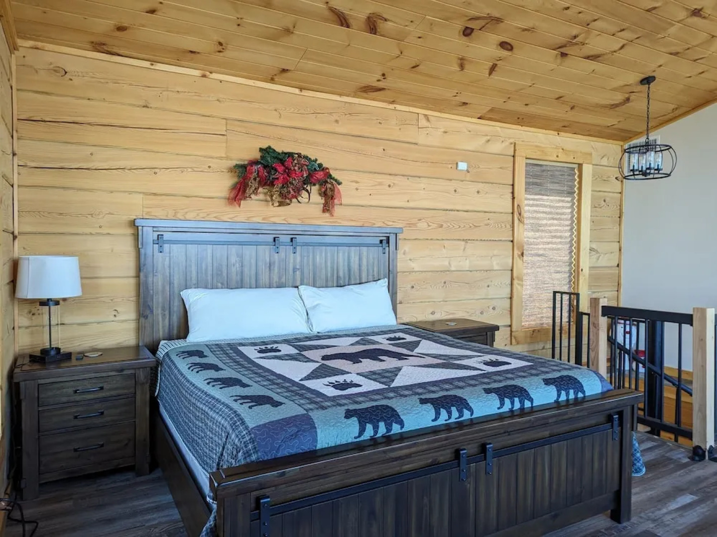 Smoky Lake Retreat 3 Bedroom Cabin by RedAwning