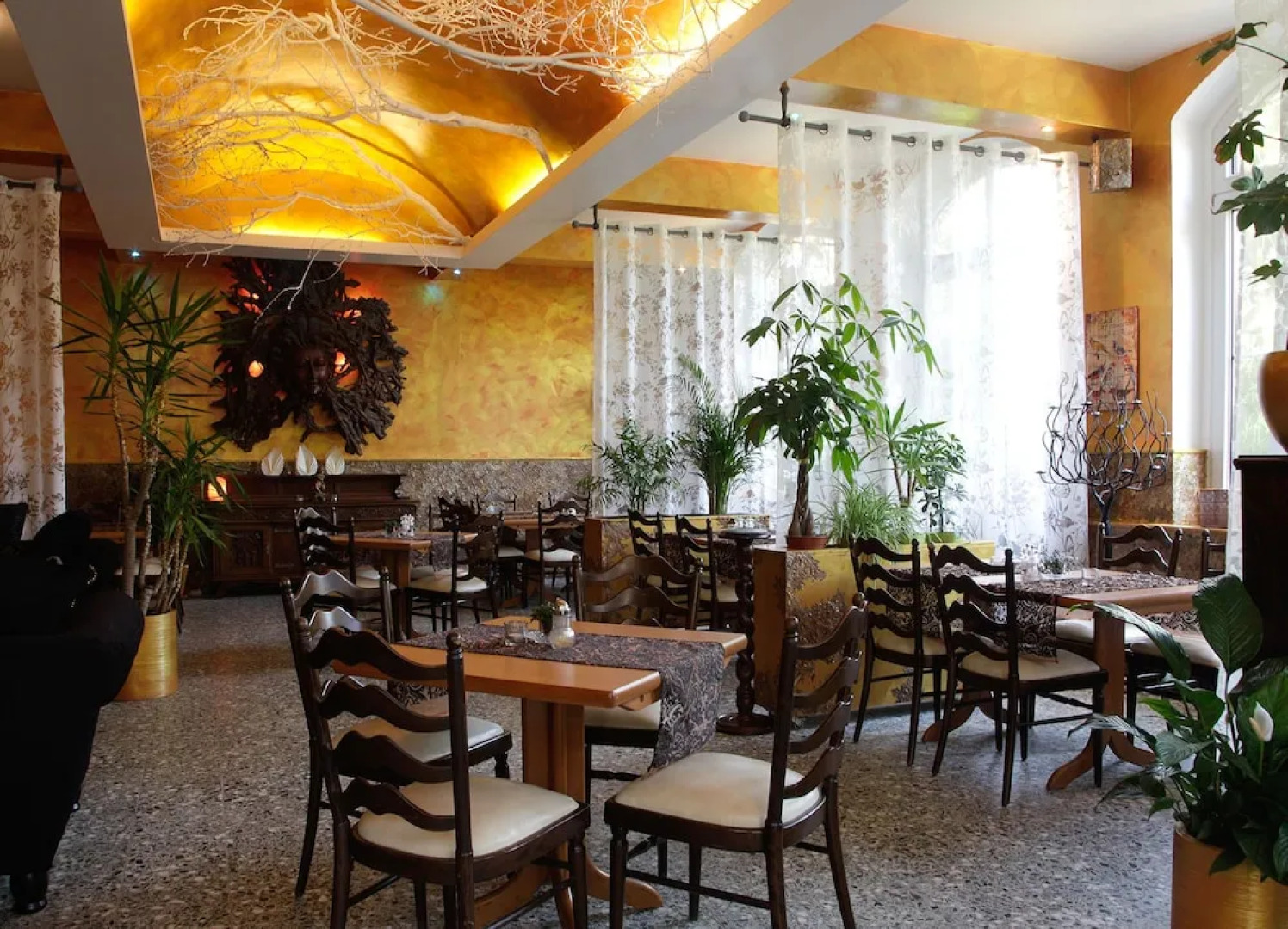 Balance-Recovery Life-Center Guest House