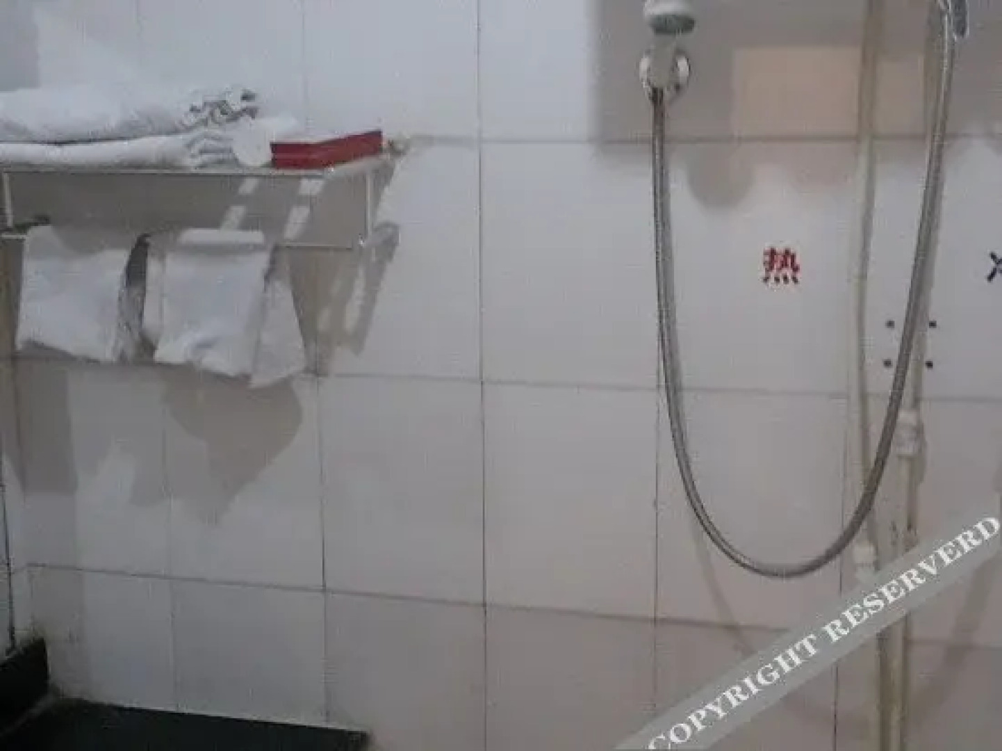 Qinghua Business Hotel