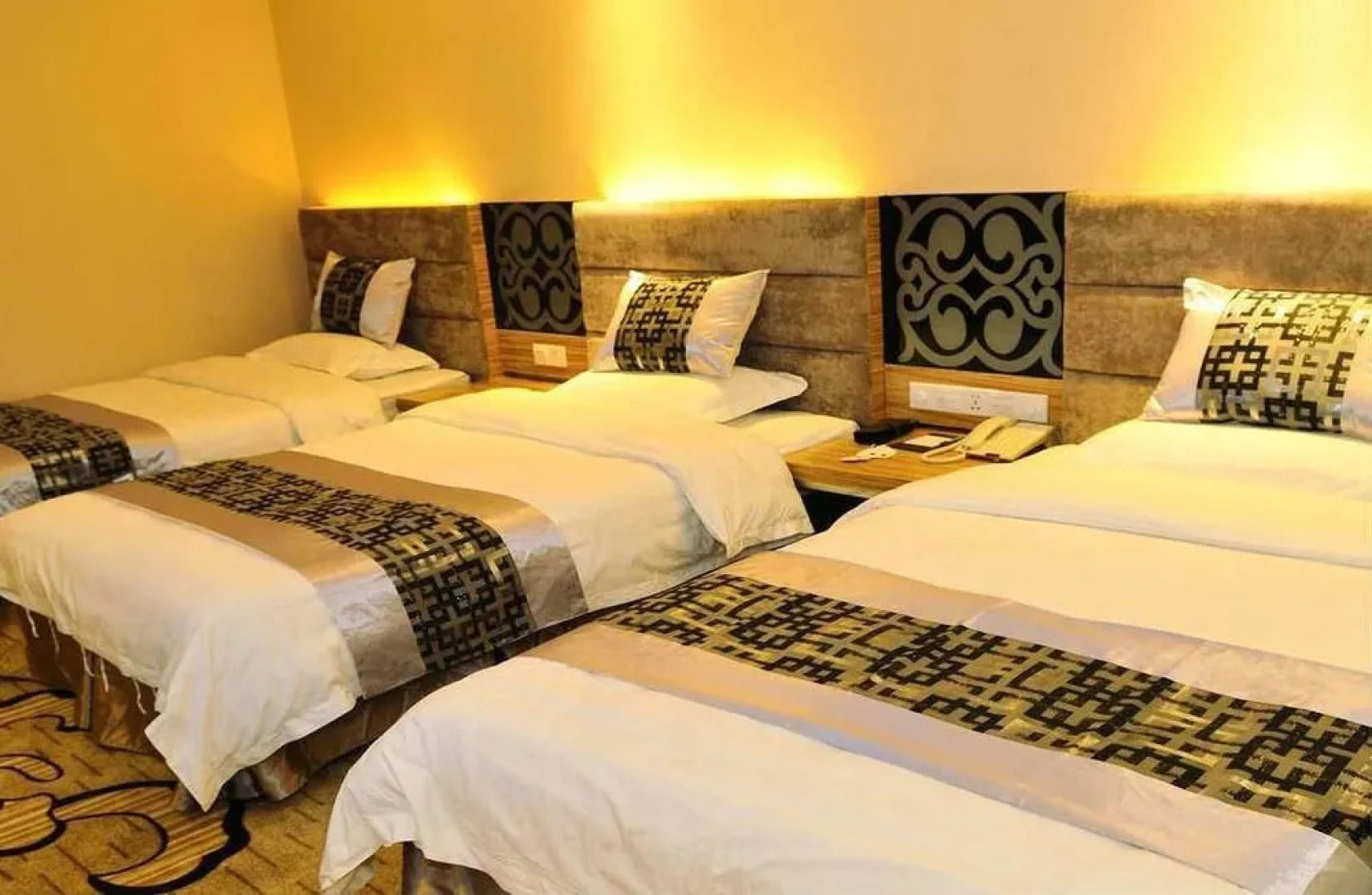 Xianning Lanhai Hotel