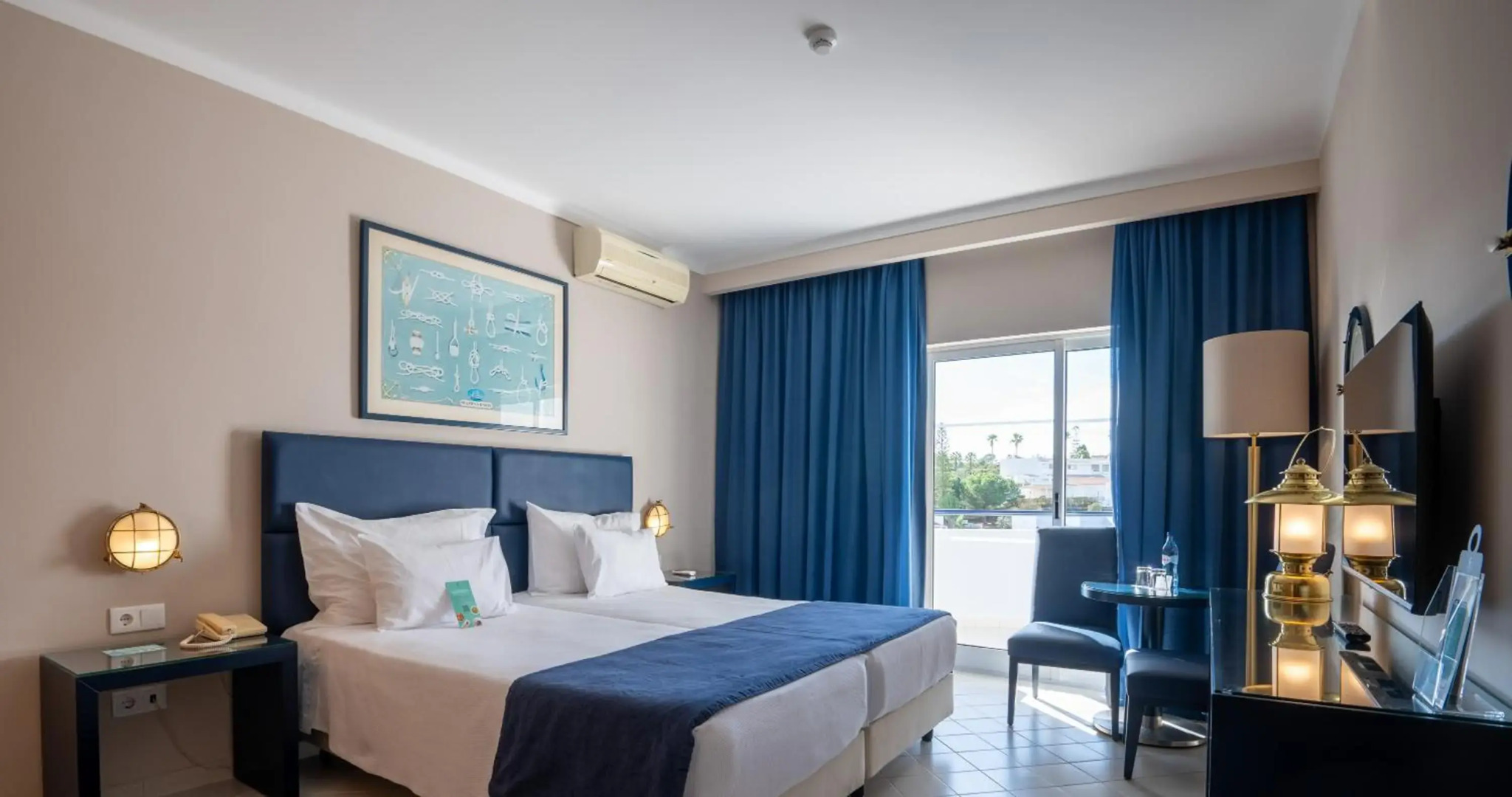 Отель Vila Galé Náutico