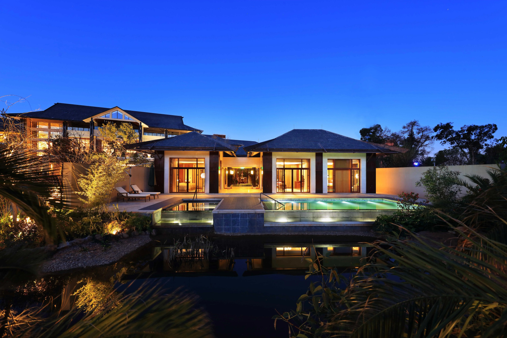 HUALUXE Kunming by IHG