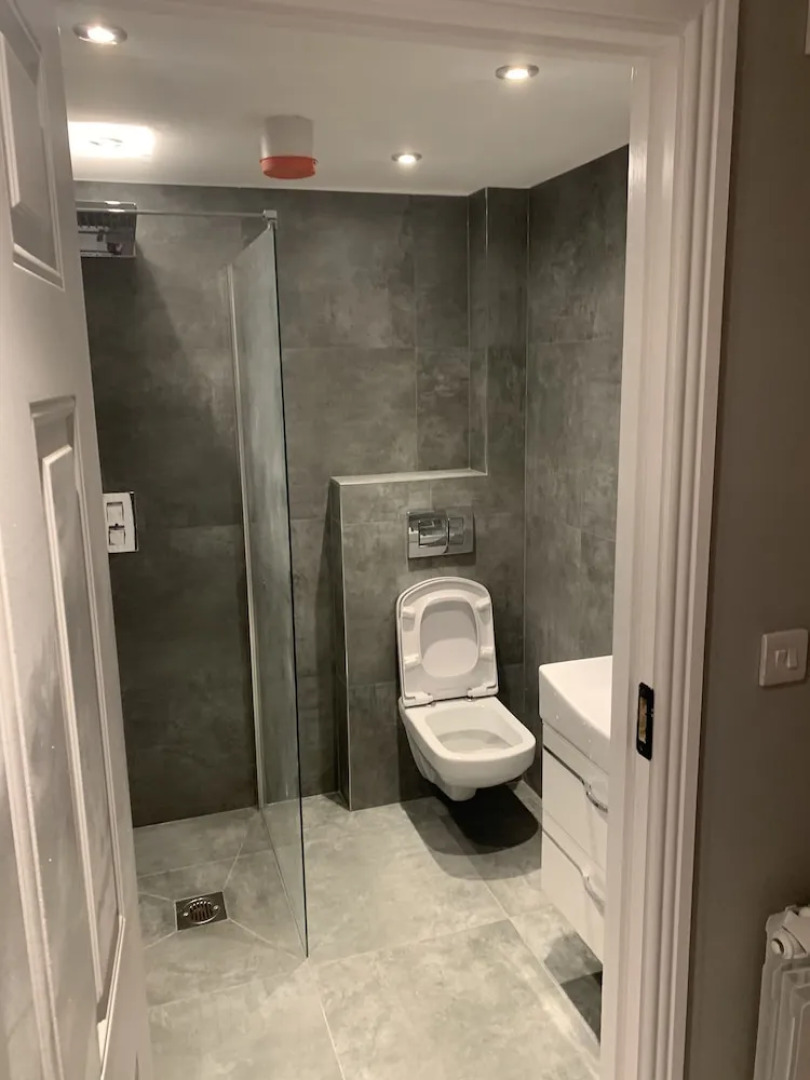 Luxury Property in Central Newbridge Wifi