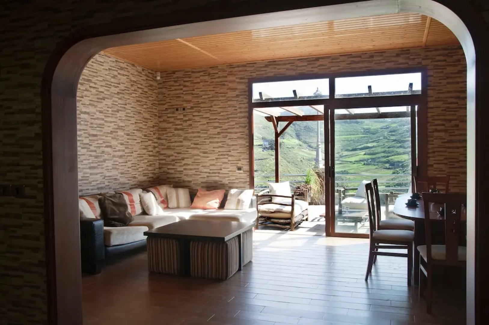 Villa Nisa de Adventure&Bed