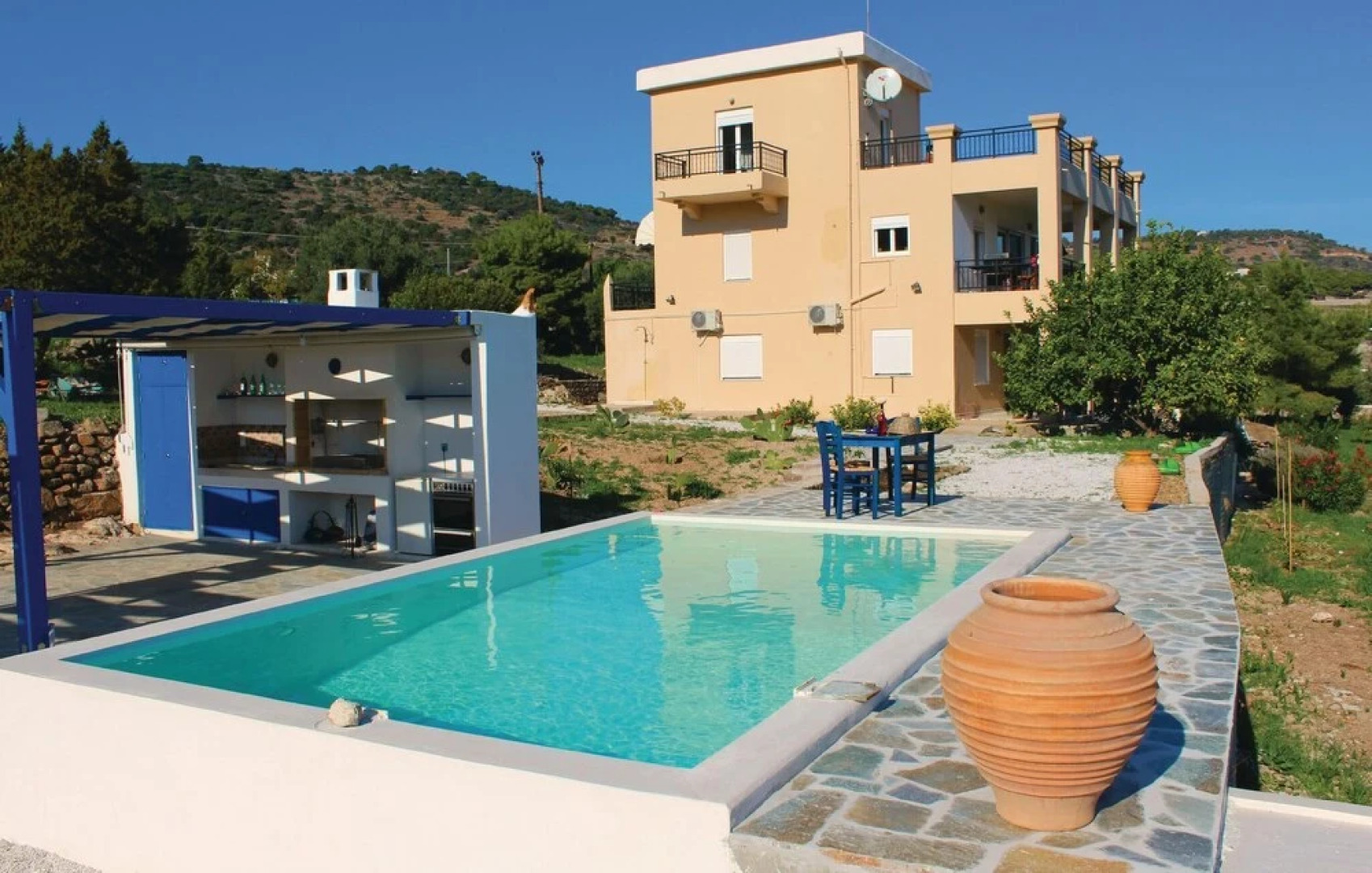Awesome Home in Aegina With Wifi and 2 Bedrooms