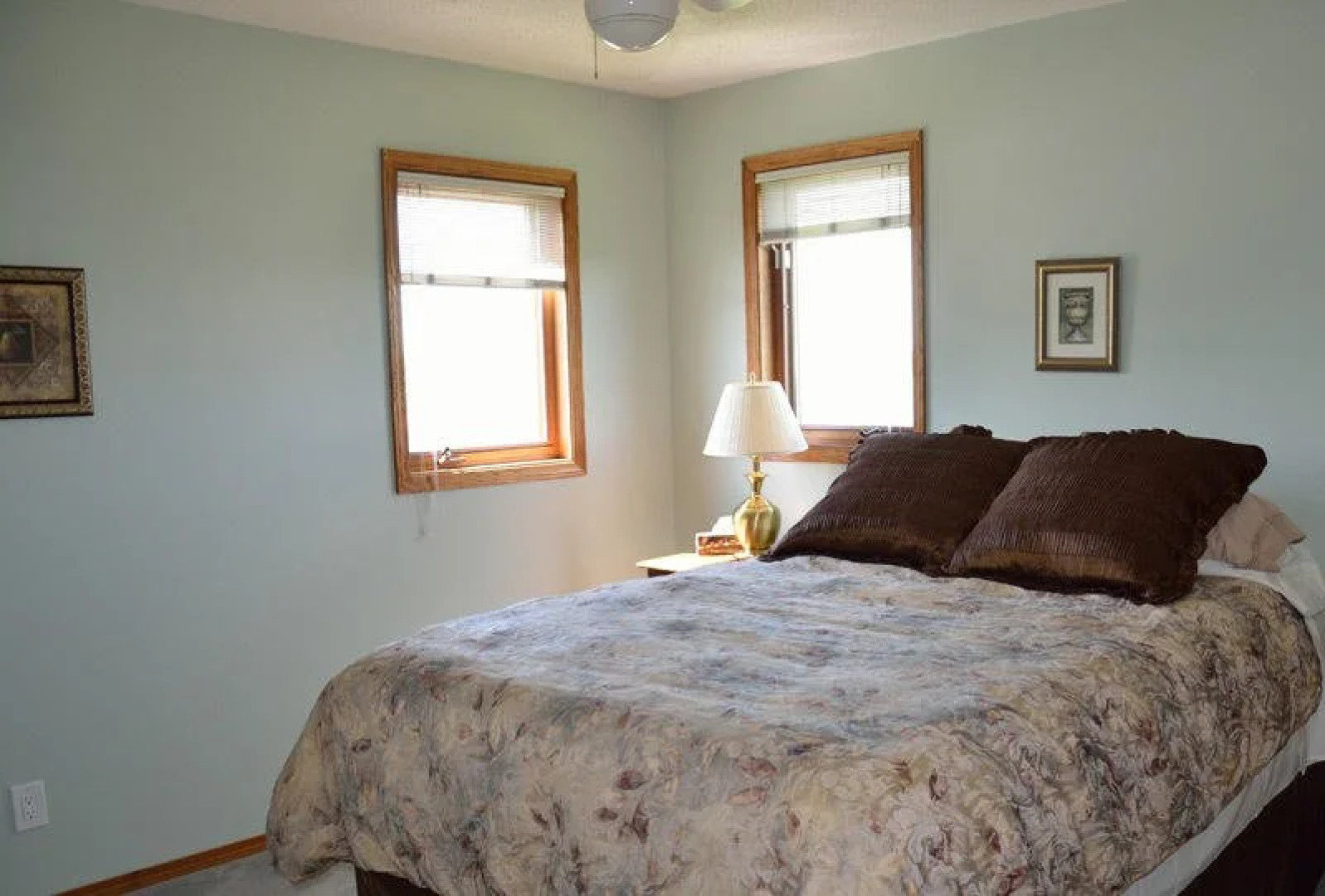 Gemstone Guest House and B&B