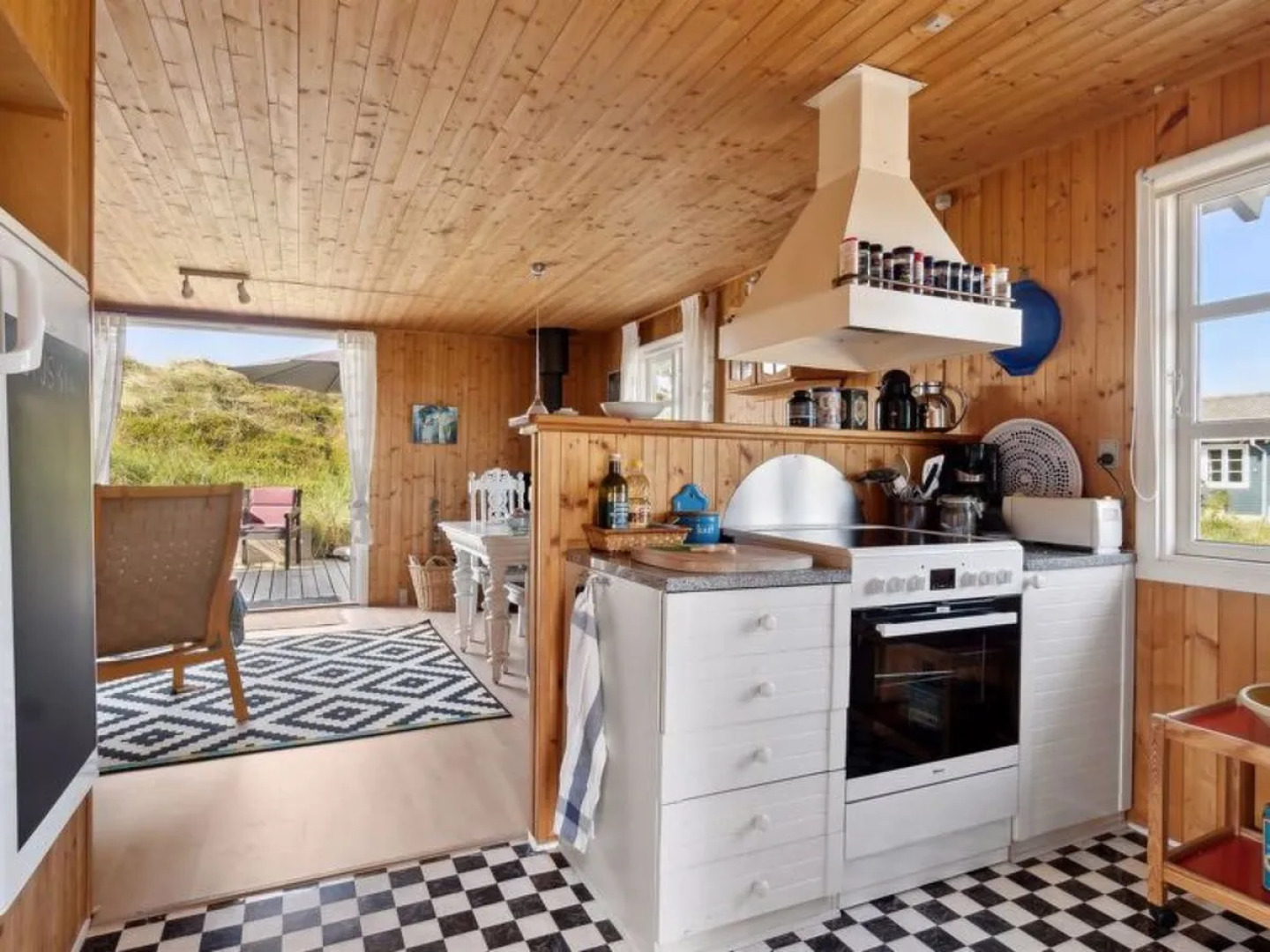 "Wulfhard" - 400m from the sea in NW Jutland