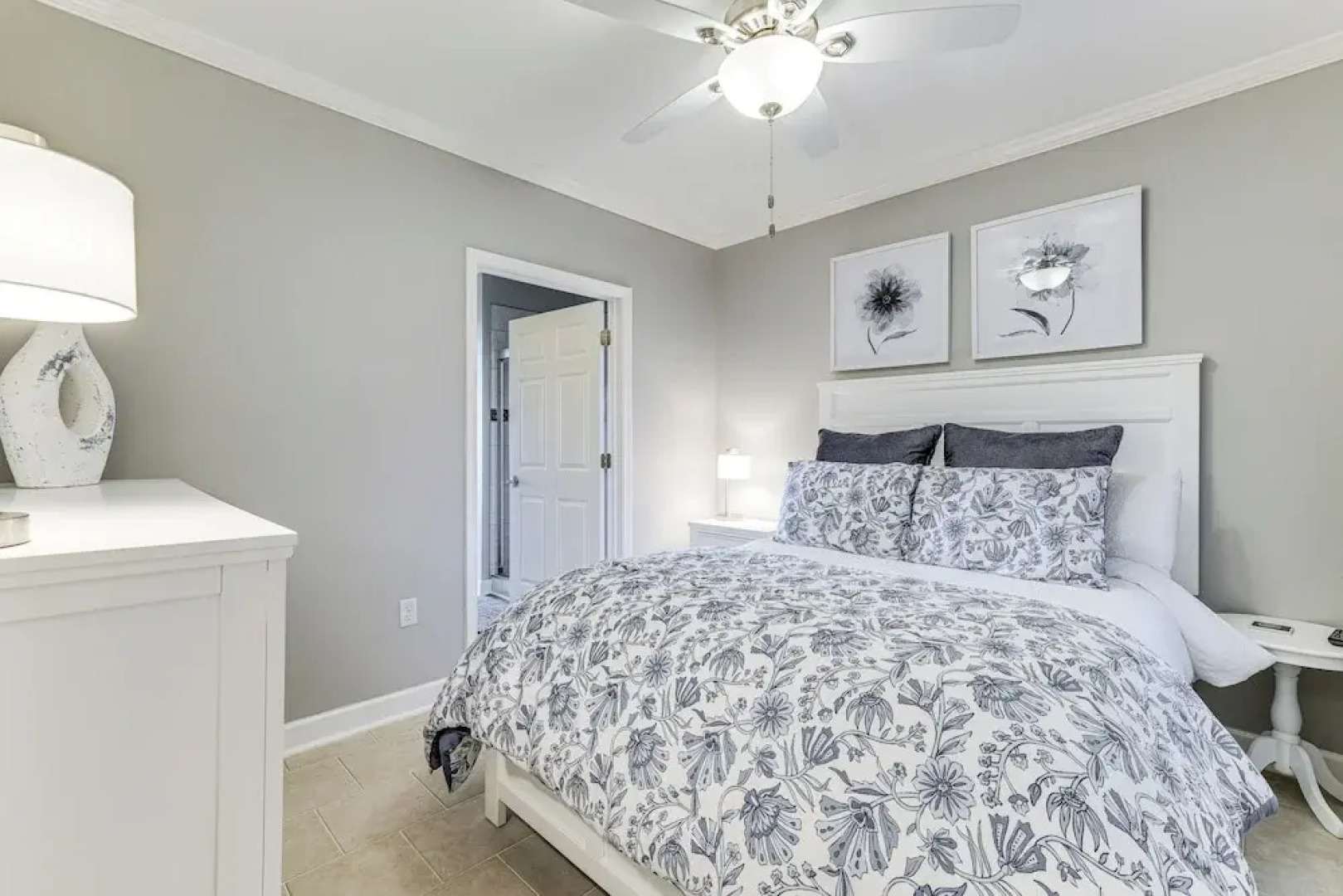 Beach + Pool Access: Smith Mountain Lake Getaway!