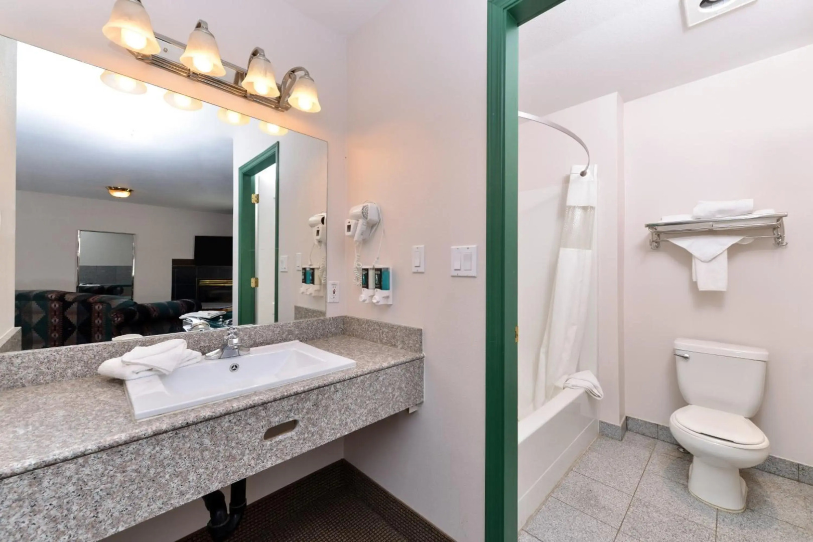 Days Inn by Wyndham Valemount