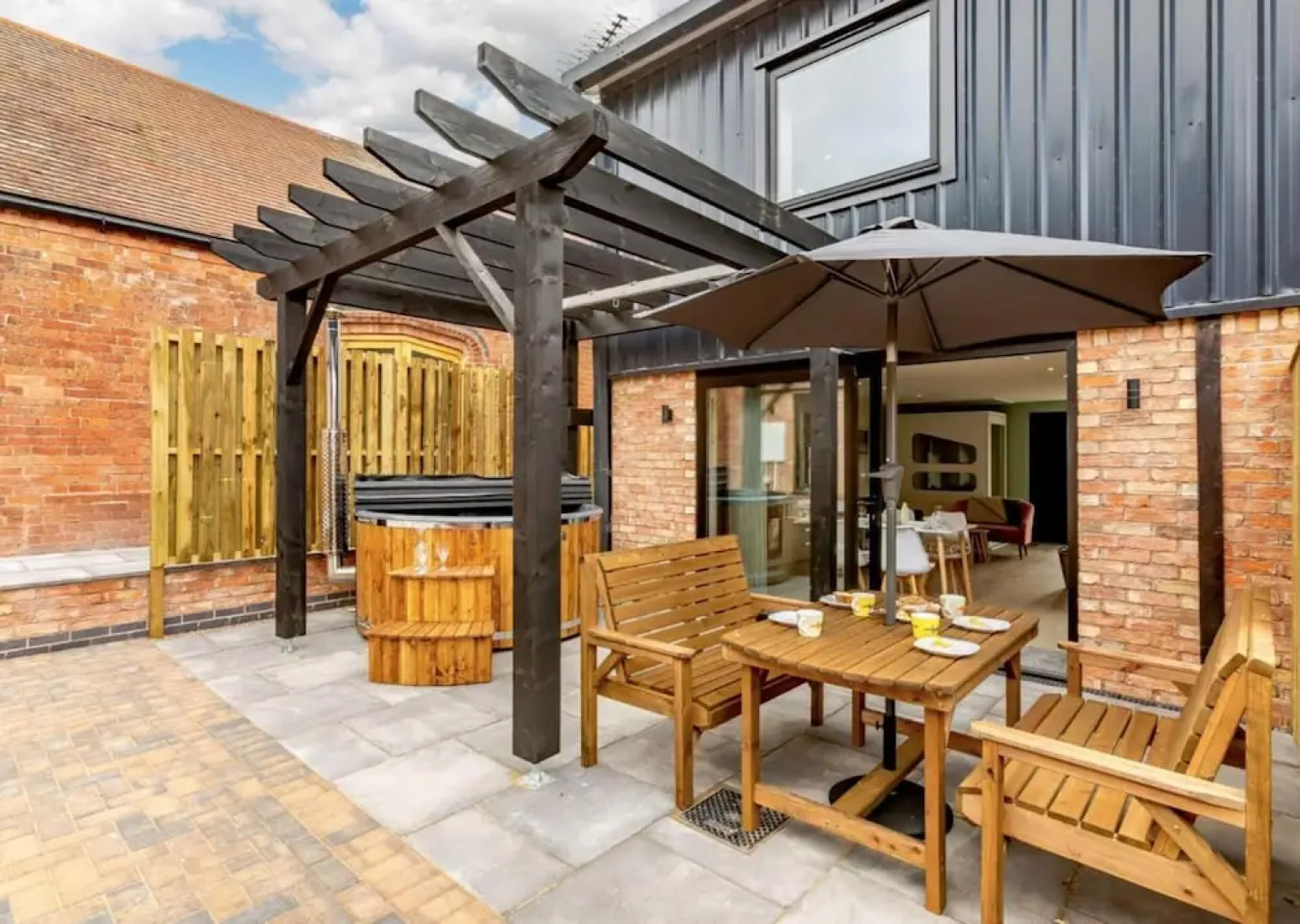 Roe Cottage, Disabled Adapted 2 Bedroom hot tub