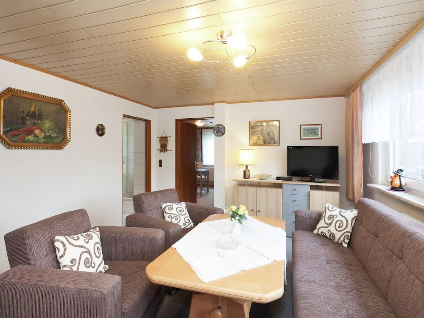 Comfortable Apartment in Polle Near the Forest