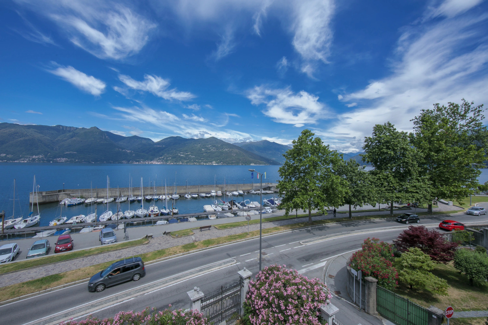 Residenza Oleandro Lake View Luino Center
