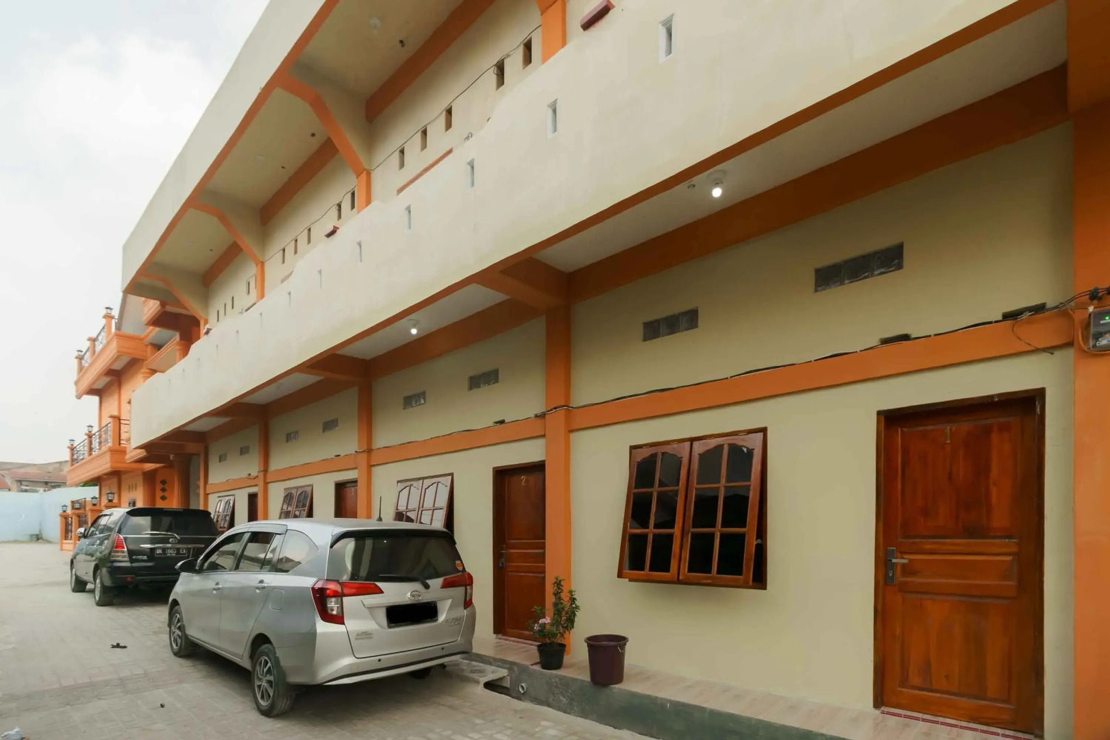 RedDoorz near Bukit Kubu Berastagi