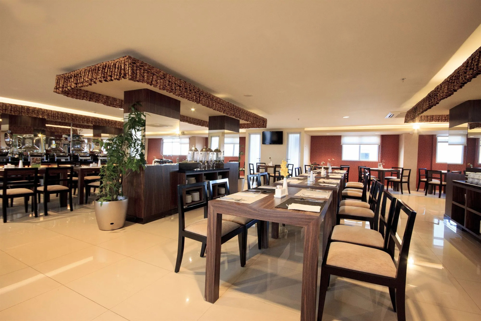 Gunawangsa Manyar Hotel Surabaya